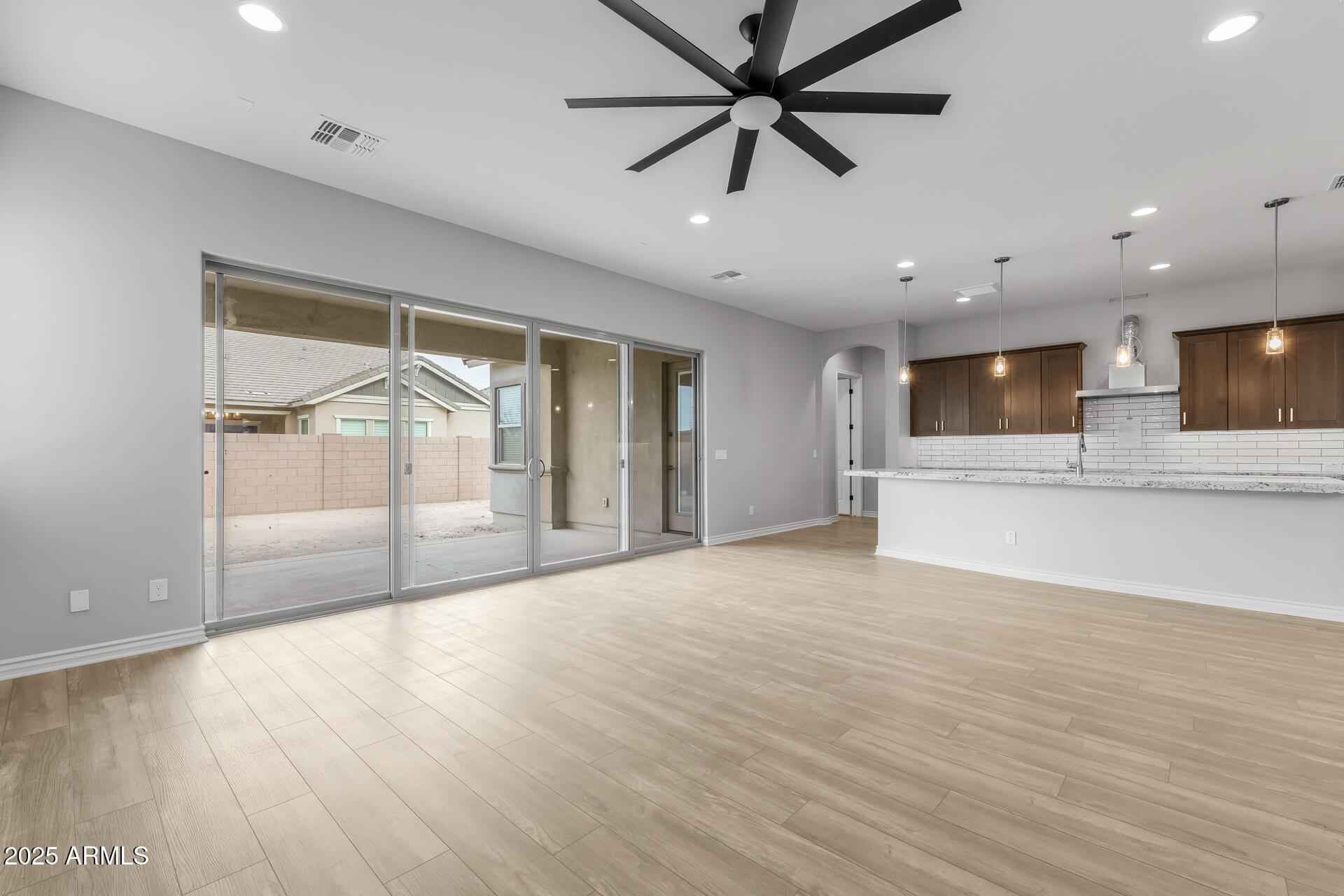 22878 E CARRIAGE Way