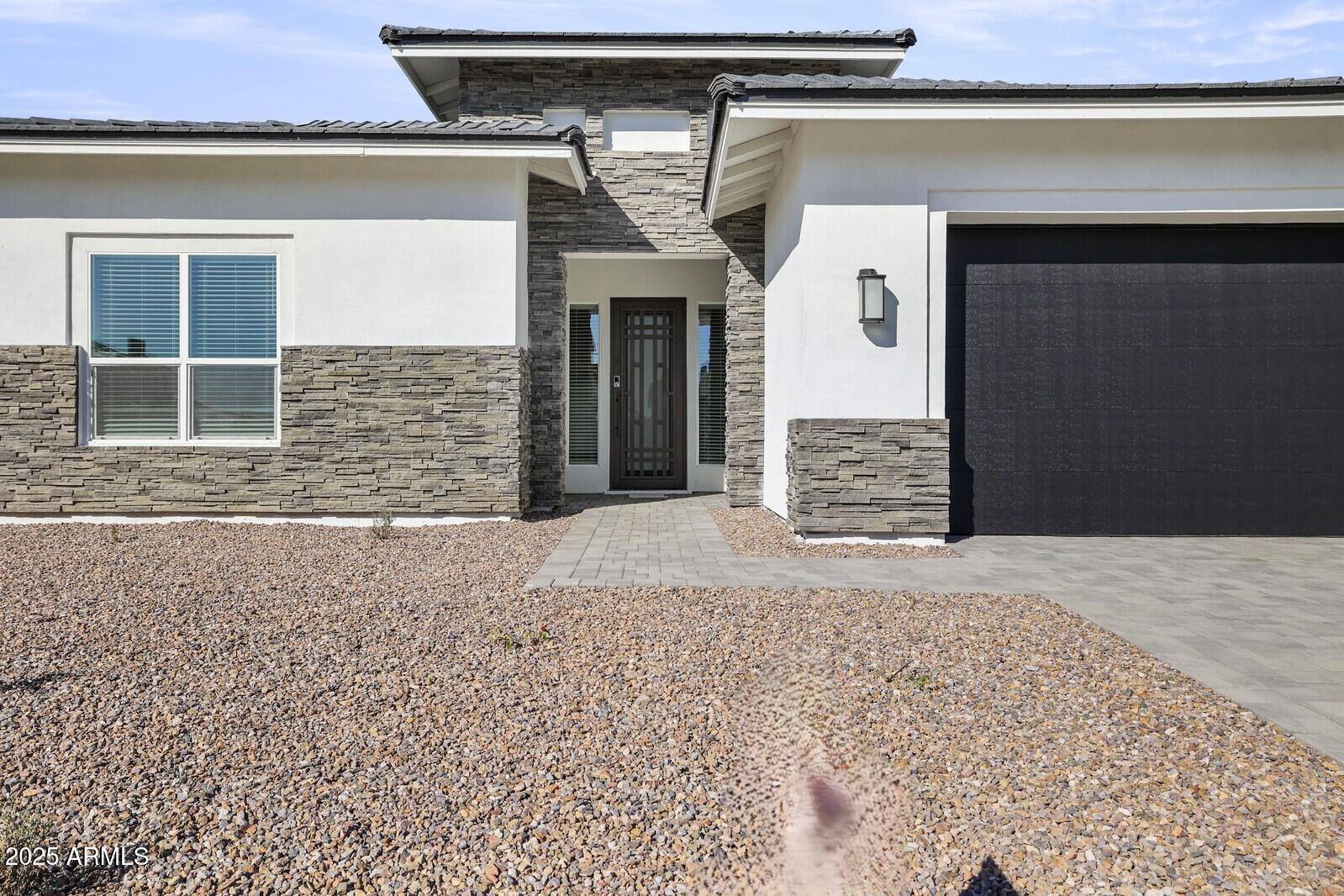 10229 N 177TH Drive