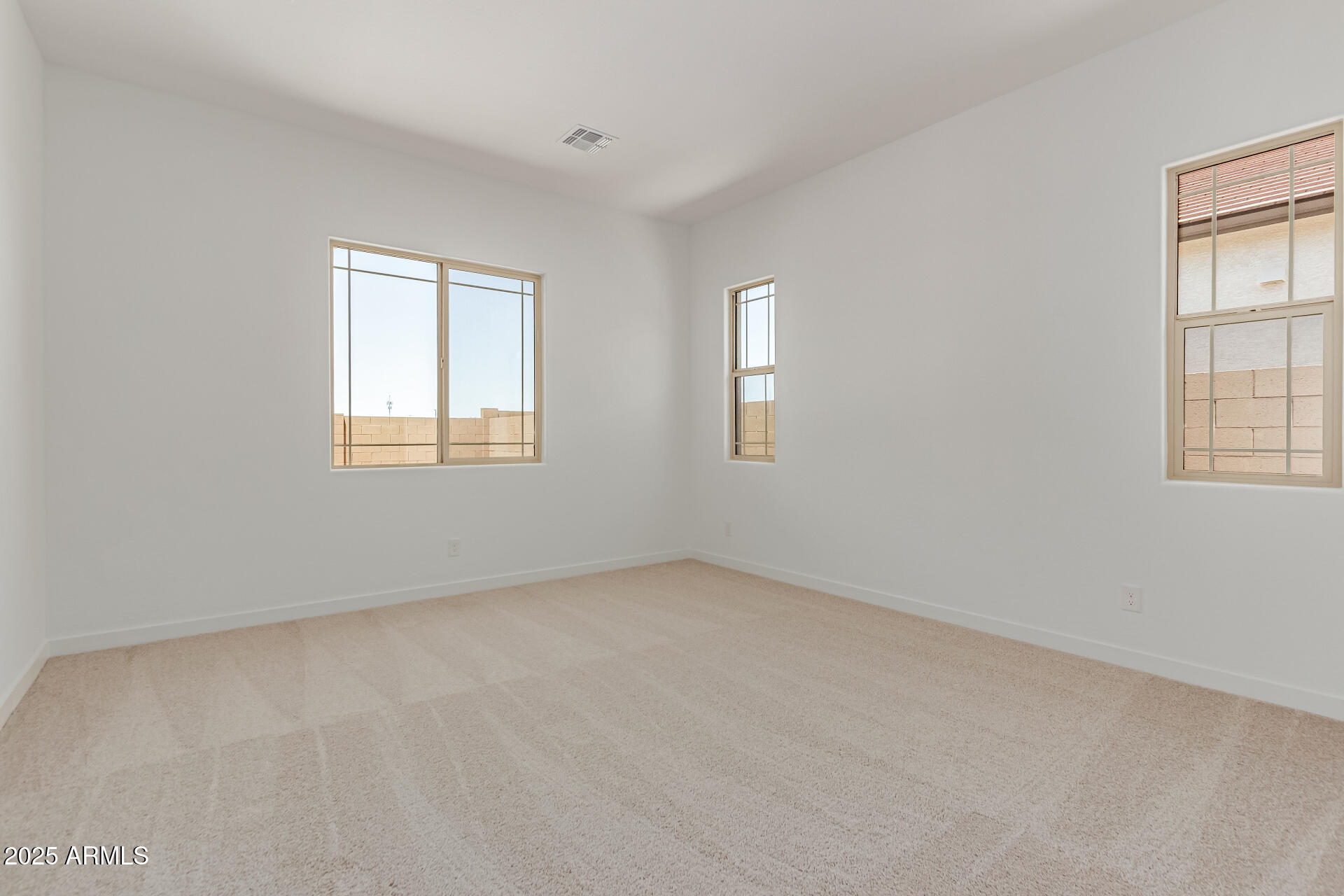 21952 E SADDLE Court E