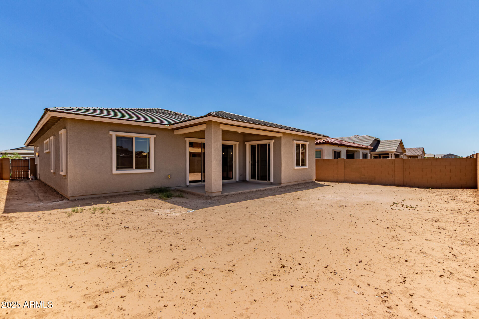 21952 E SADDLE Court E