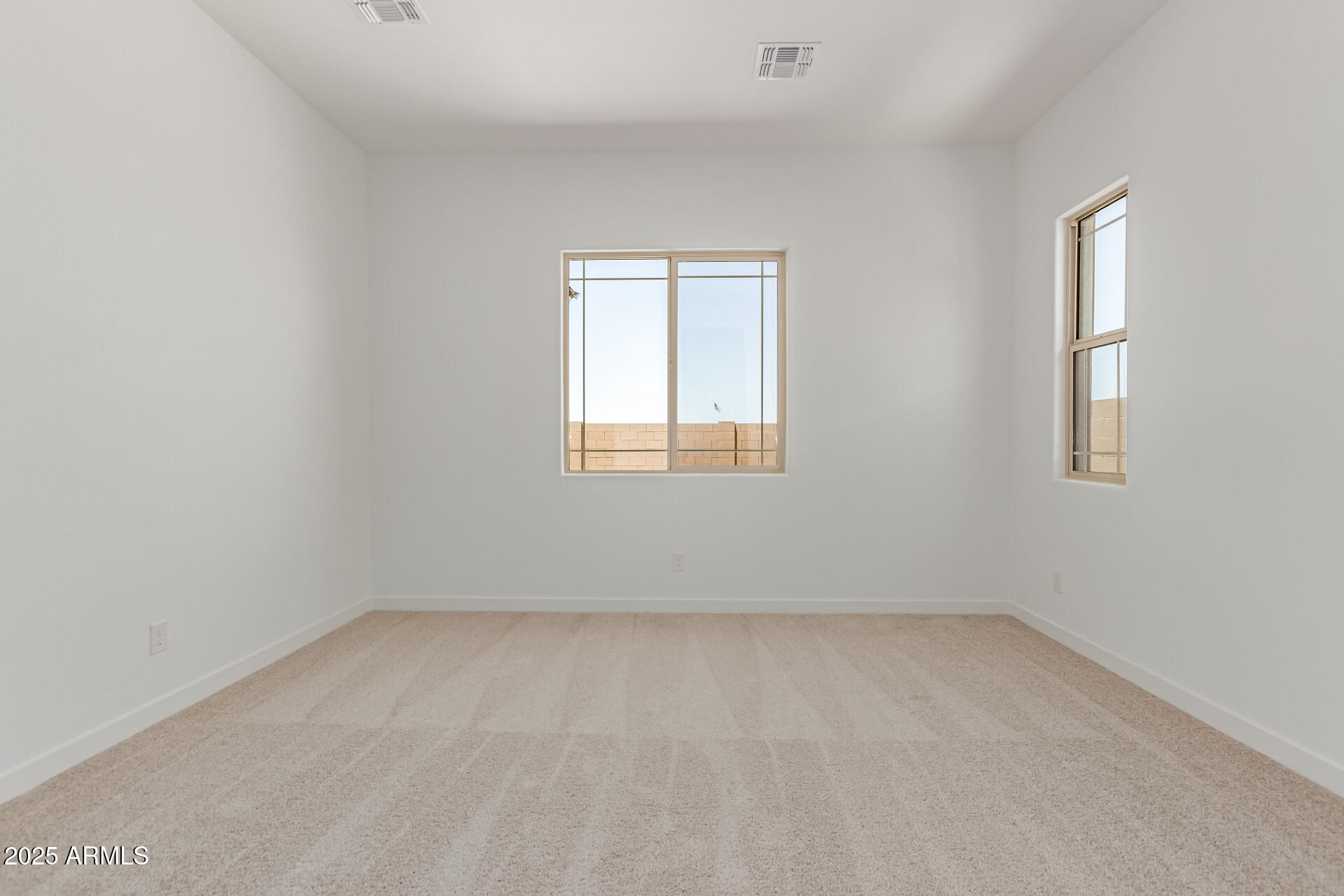 21952 E SADDLE Court E