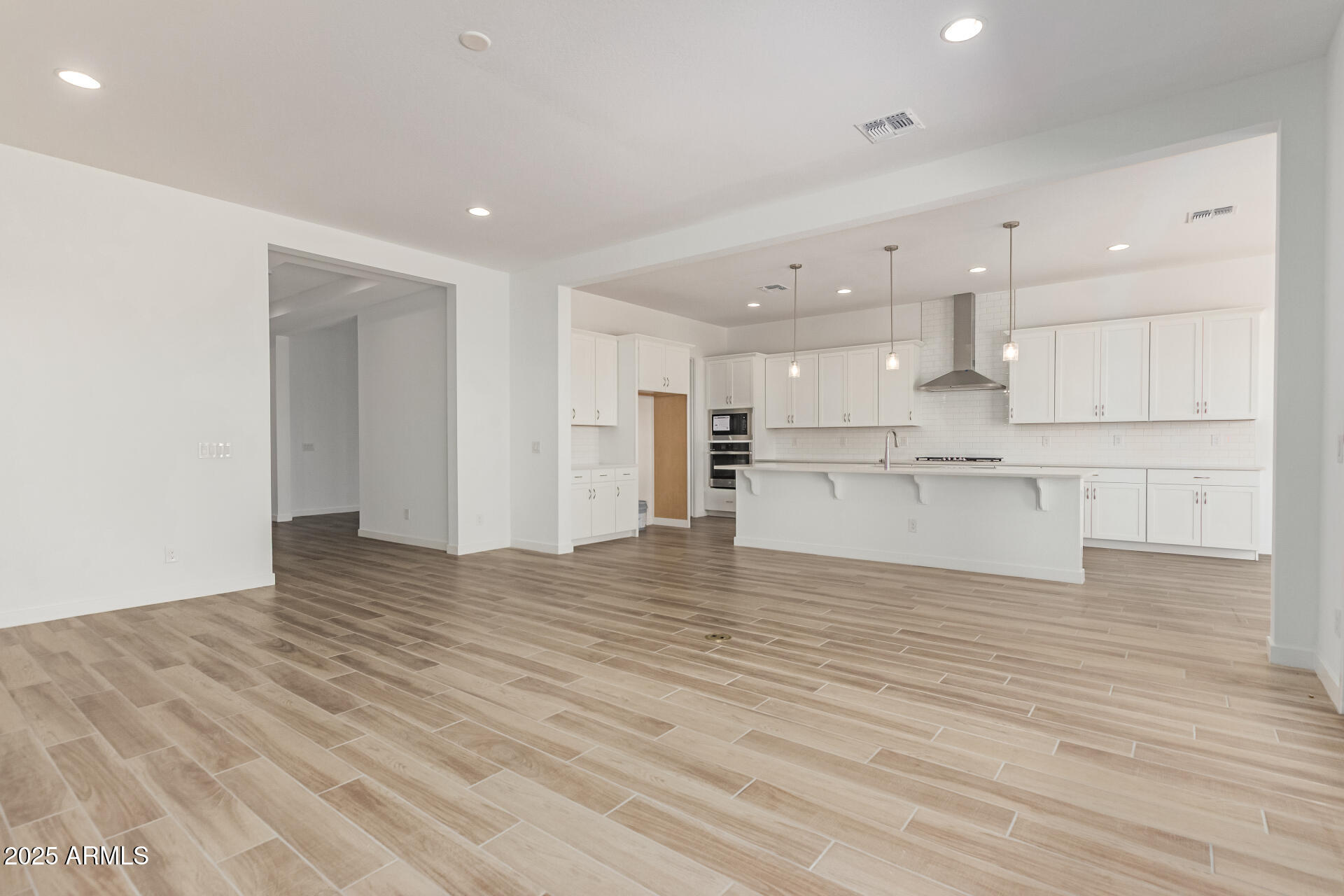 21952 E SADDLE Court E