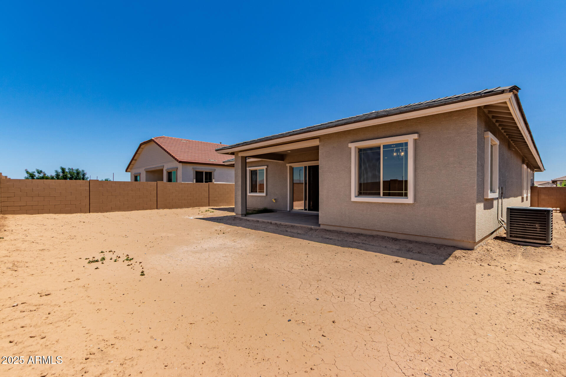 21952 E SADDLE Court E