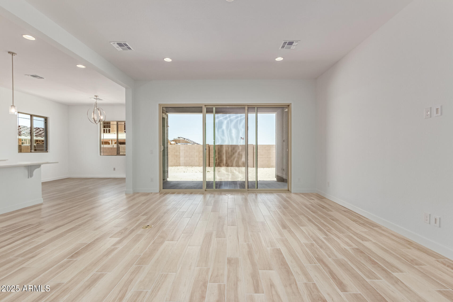 21952 E SADDLE Court E