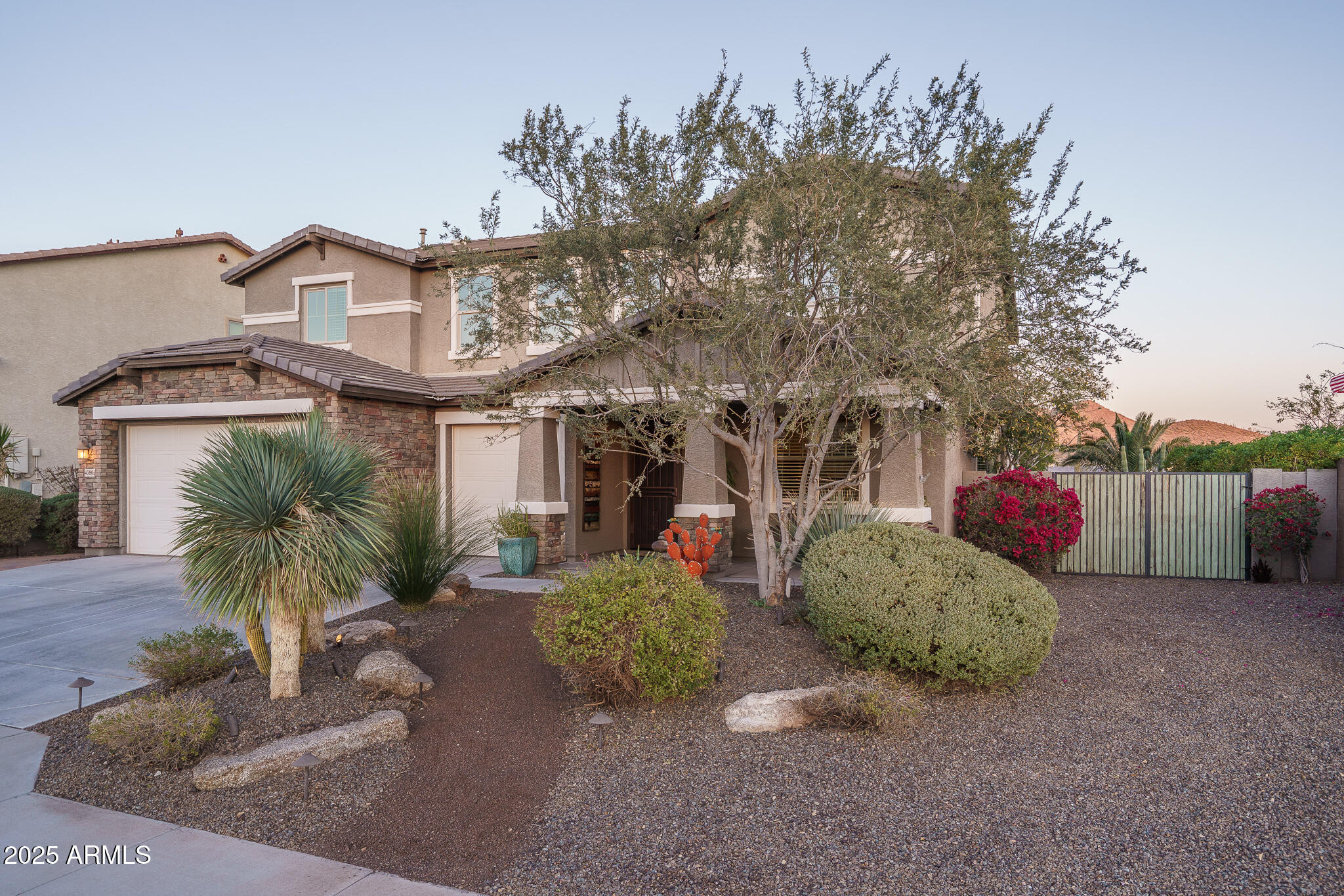 43805 N ERICSON Lane
