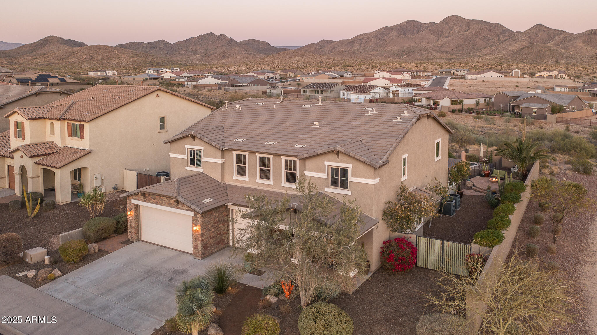 43805 N ERICSON Lane