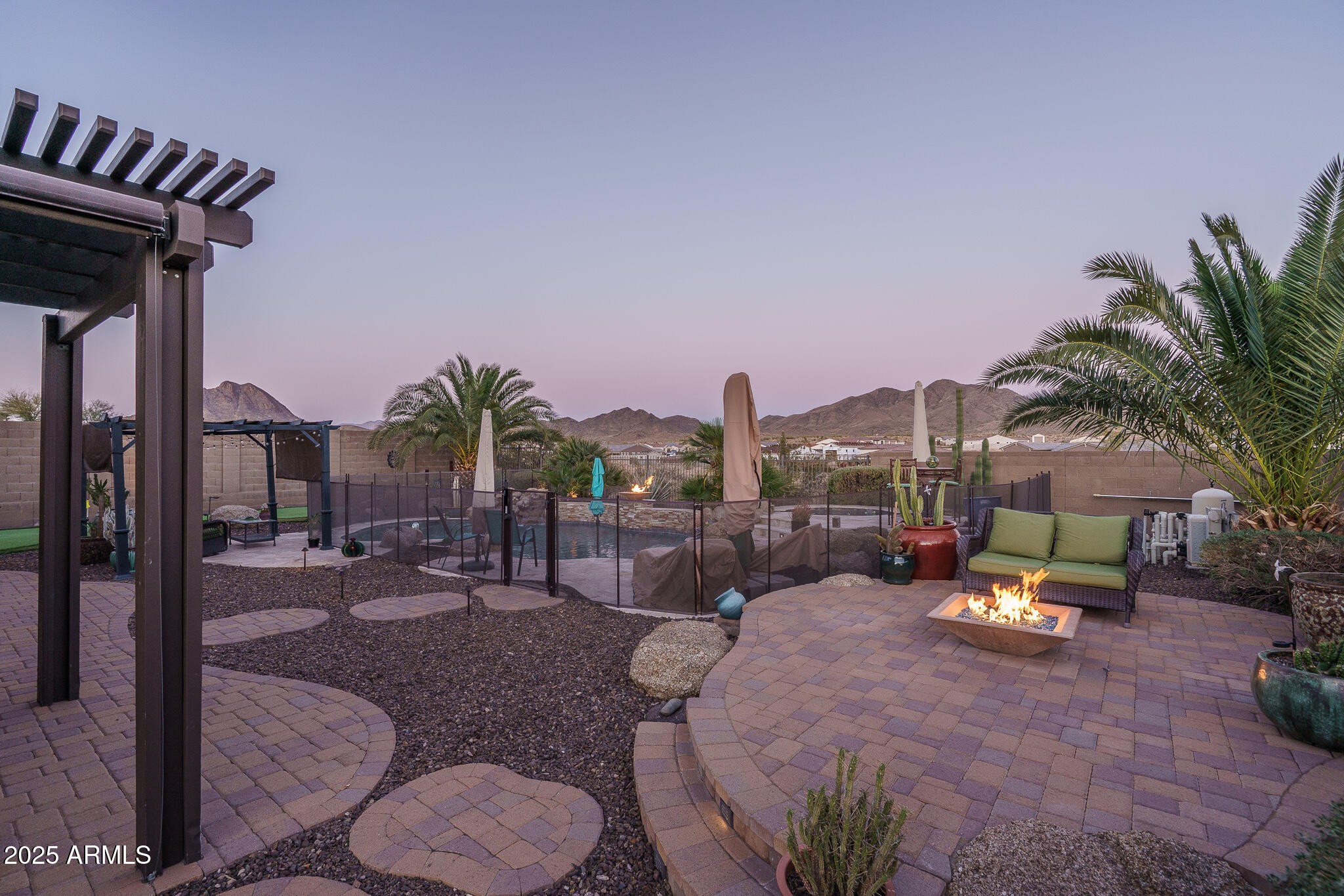 43805 N ERICSON Lane
