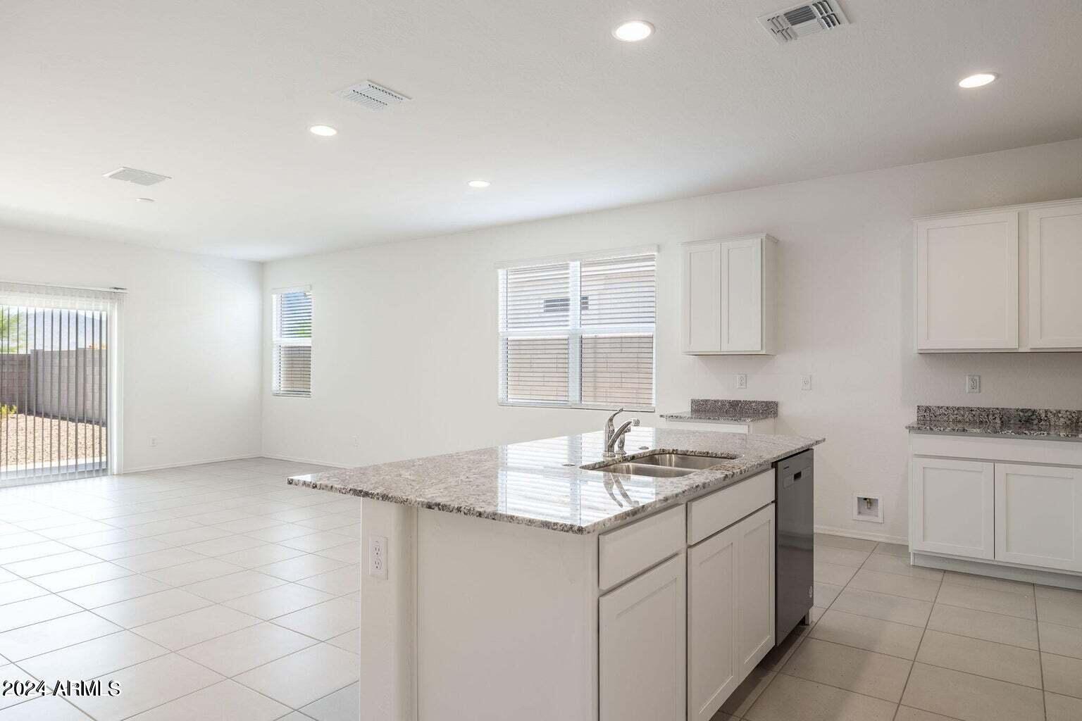 10619 W Sonrisas Street