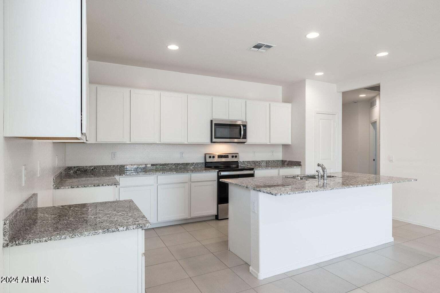 10619 W Sonrisas Street