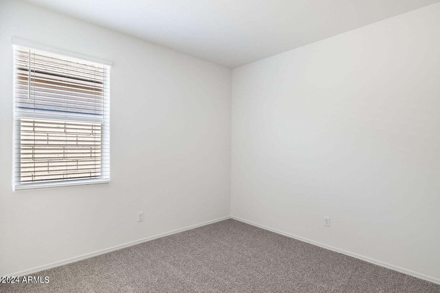 10619 W Sonrisas Street