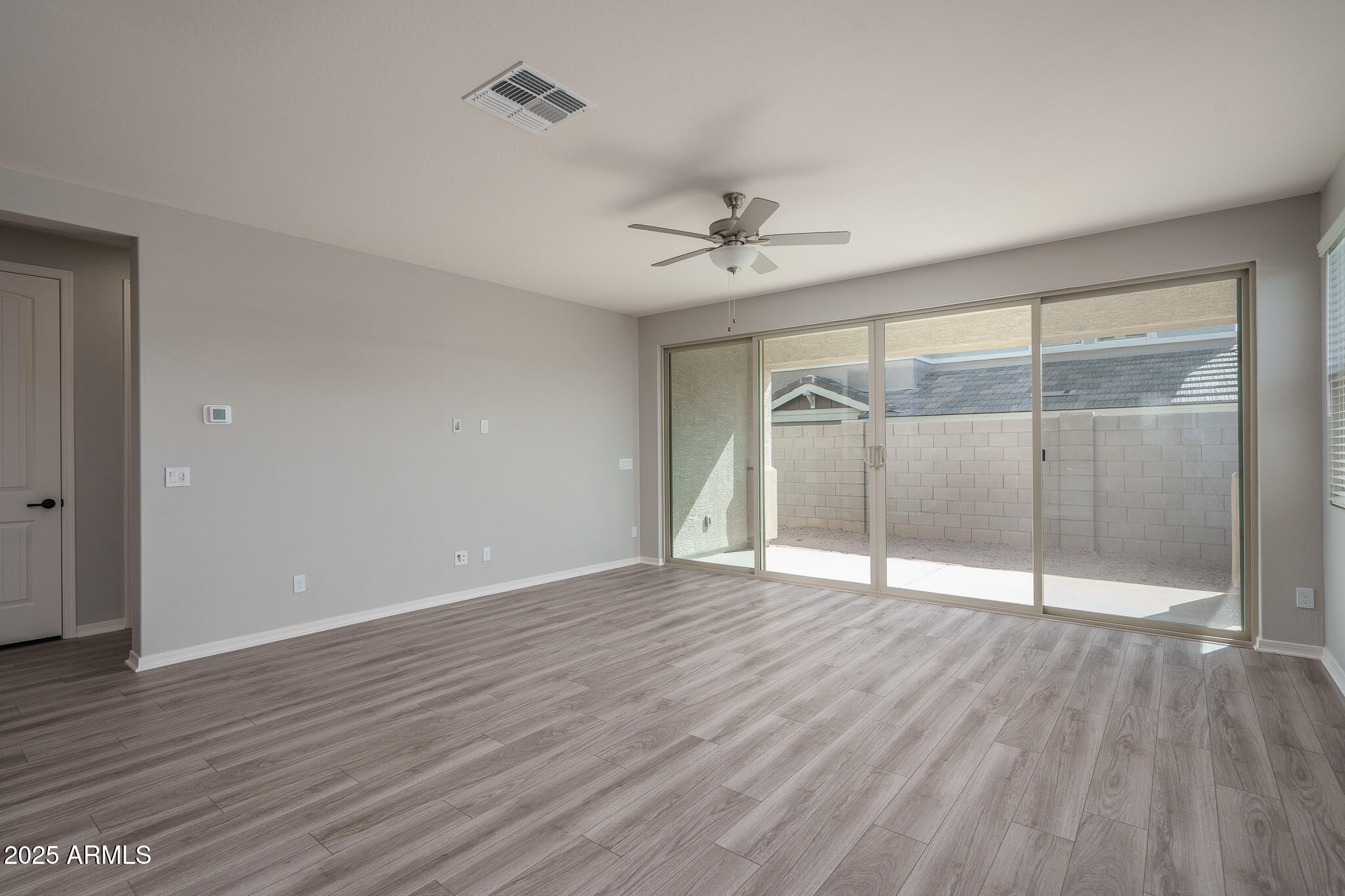 16277 W Mariposa Grande, Surprise