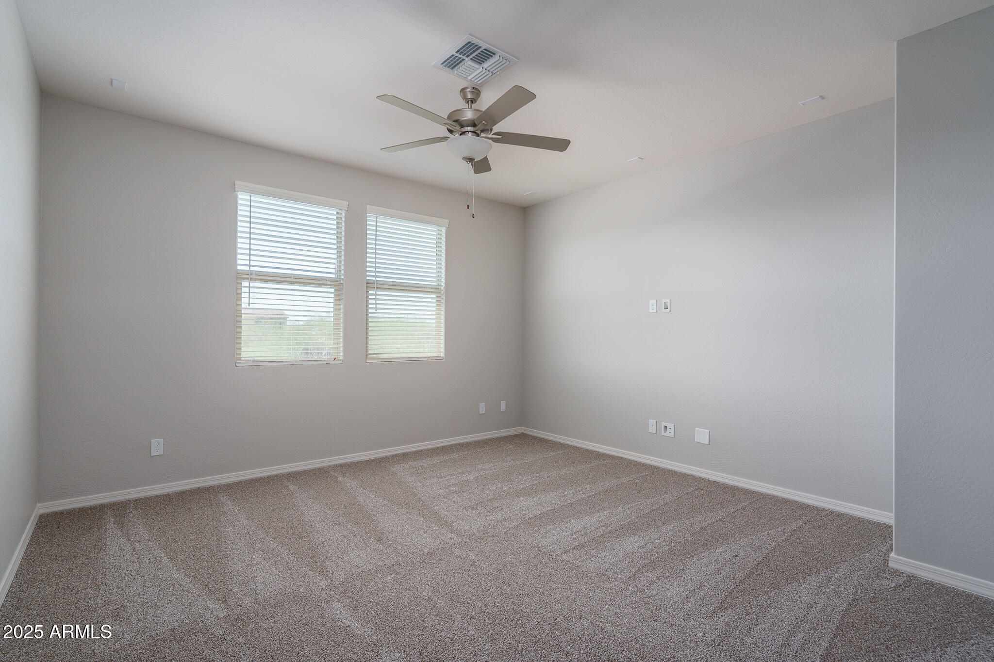 16277 W Mariposa Grande, Surprise