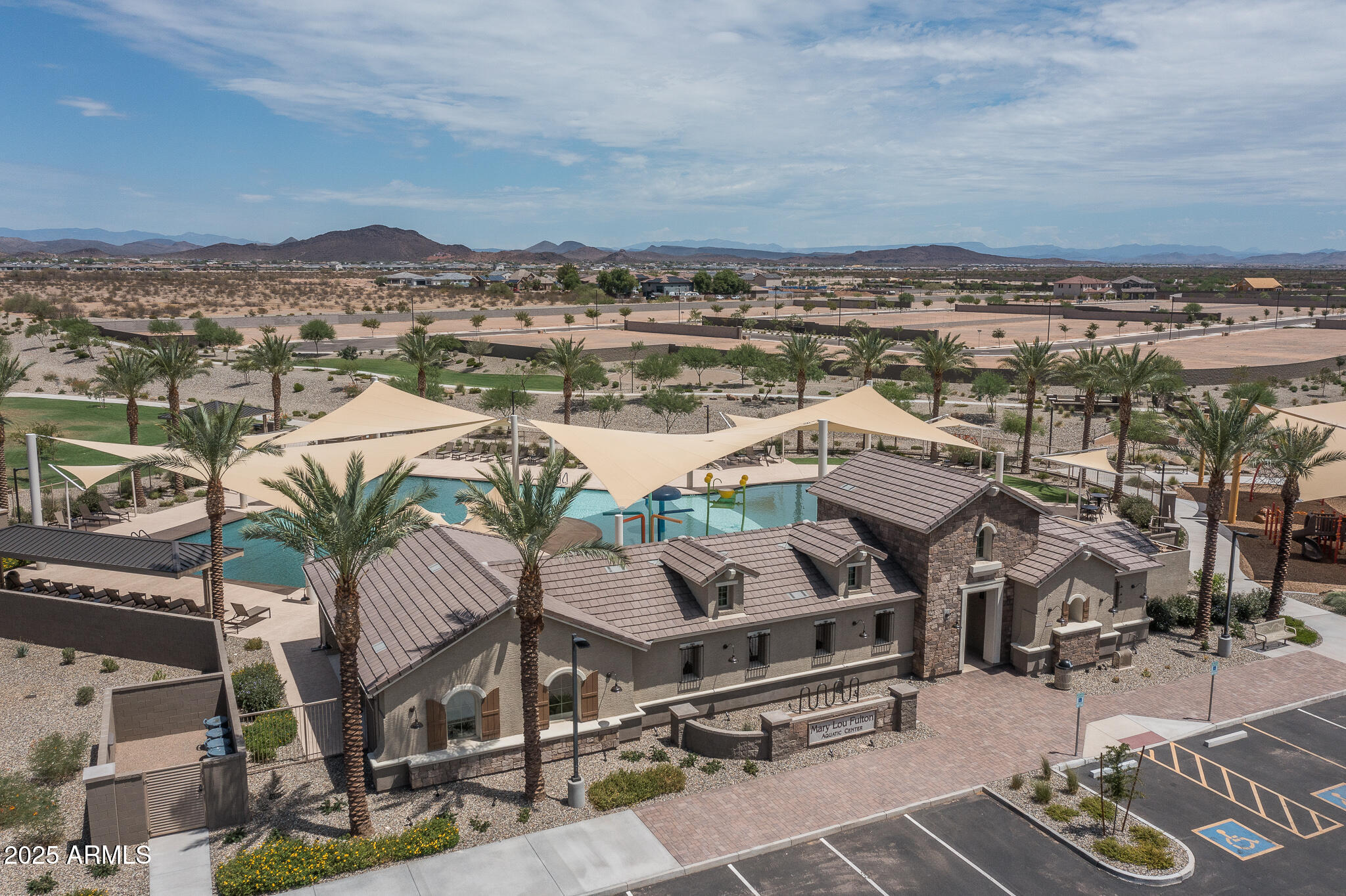 16277 W Mariposa Grande, Surprise