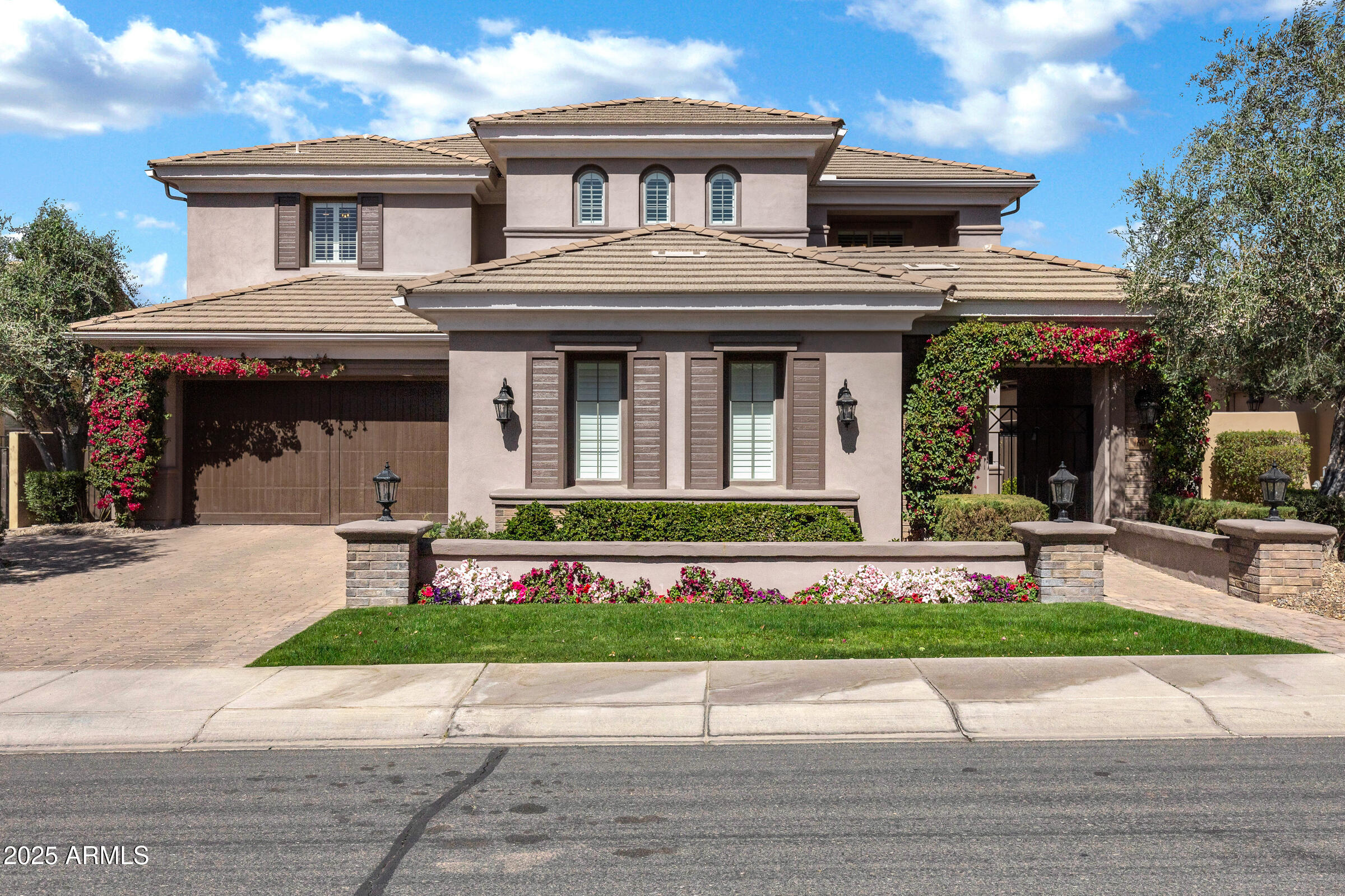 60 W TONTO Drive