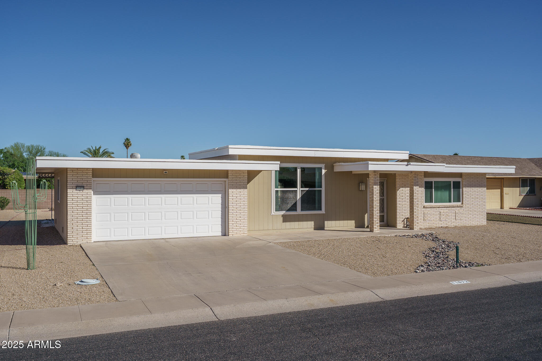 11072 W PLEASANT VALLEY Road