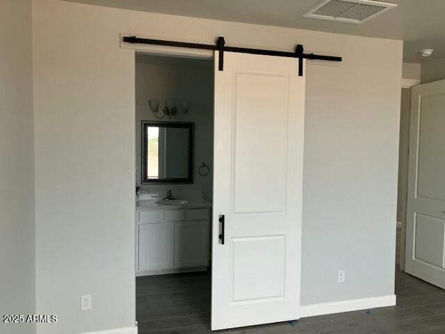 22113 W LAURA Street