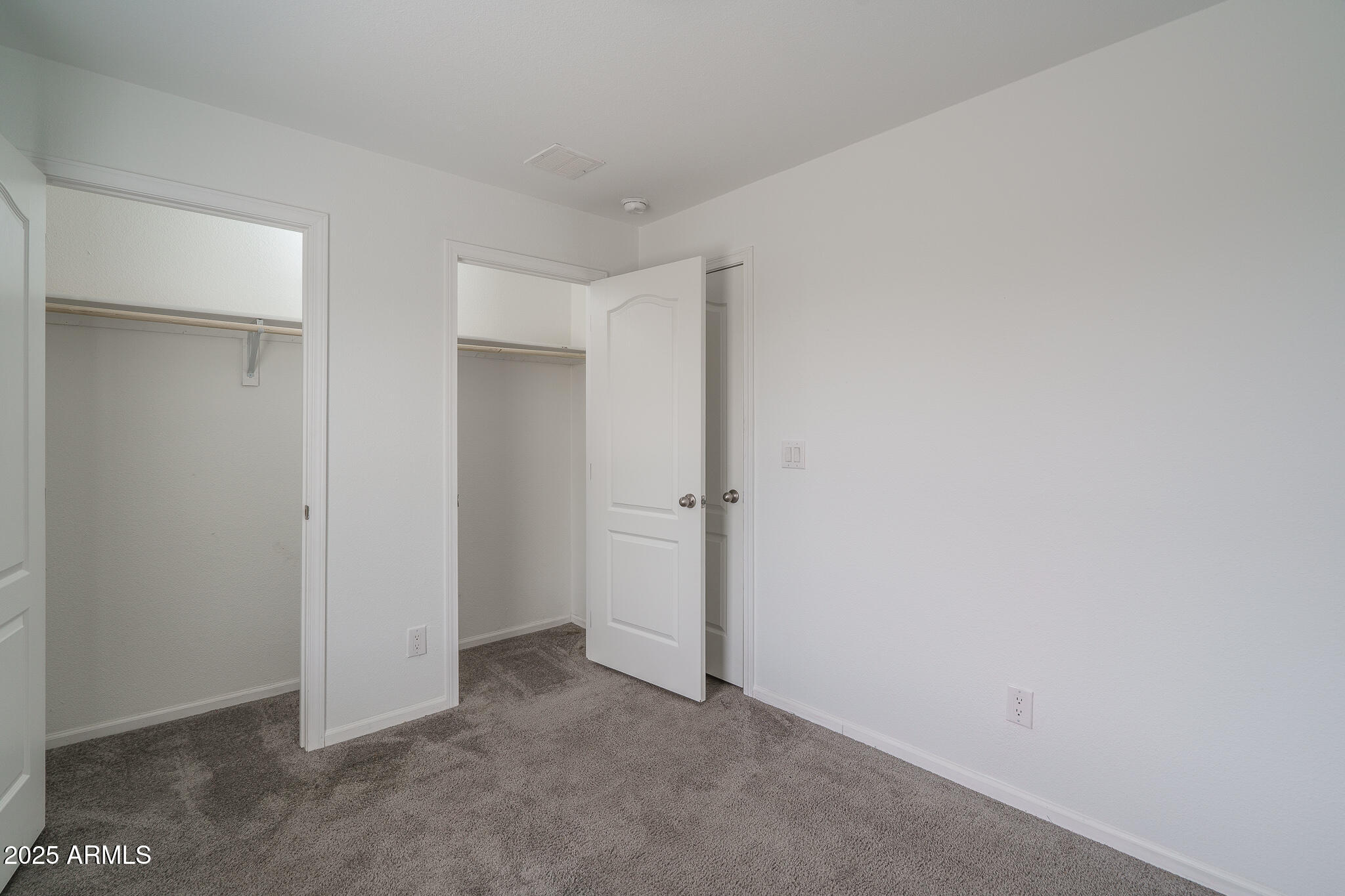2000 S APACHE Road, 241