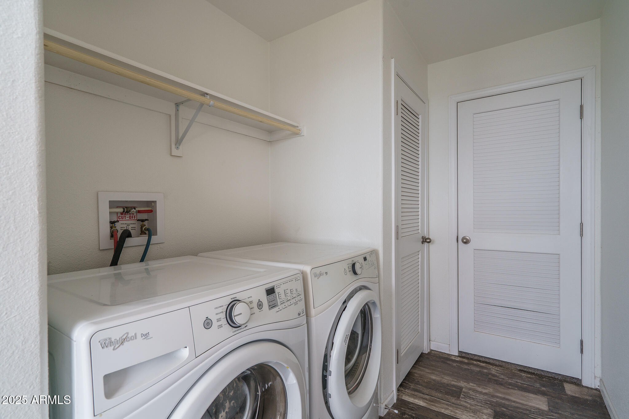 2000 S APACHE Road, 241