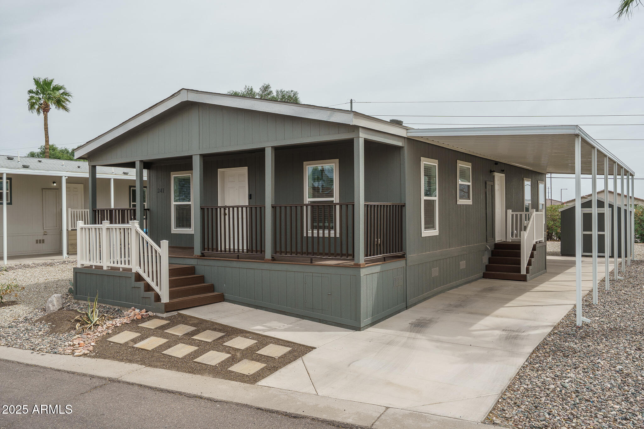 2000 S APACHE Road, 241