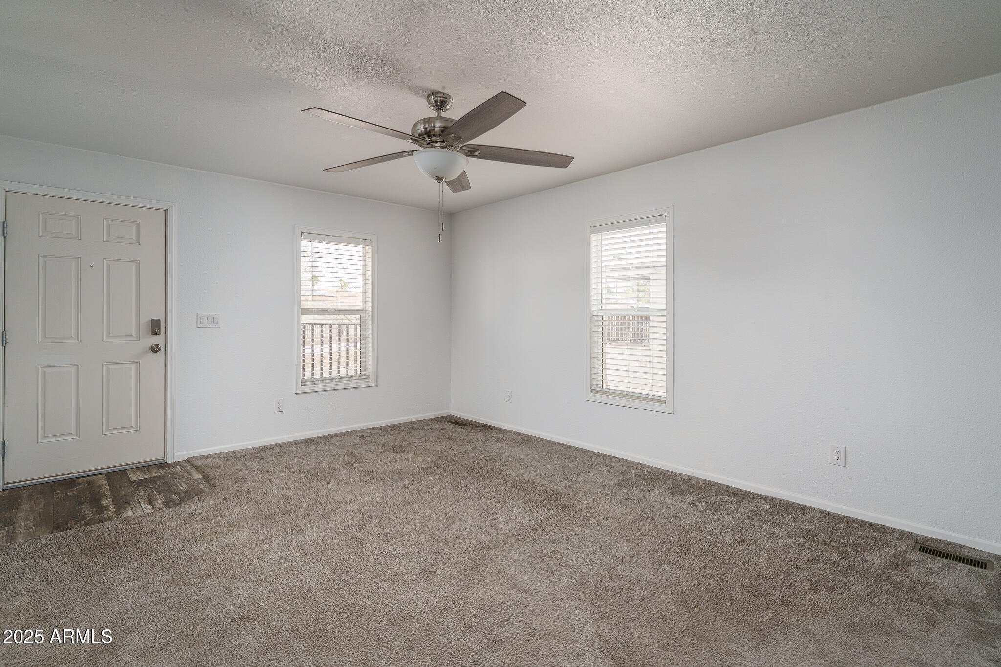 2000 S APACHE Road, 241