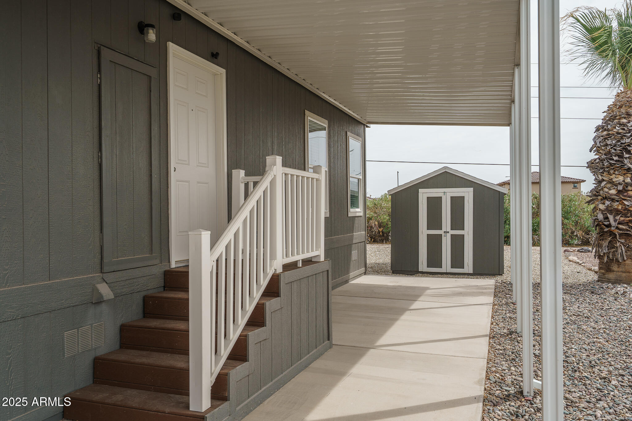 2000 S APACHE Road, 241