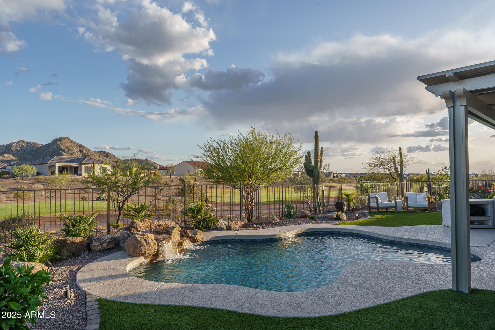 26673 W PONDEROSA Lane