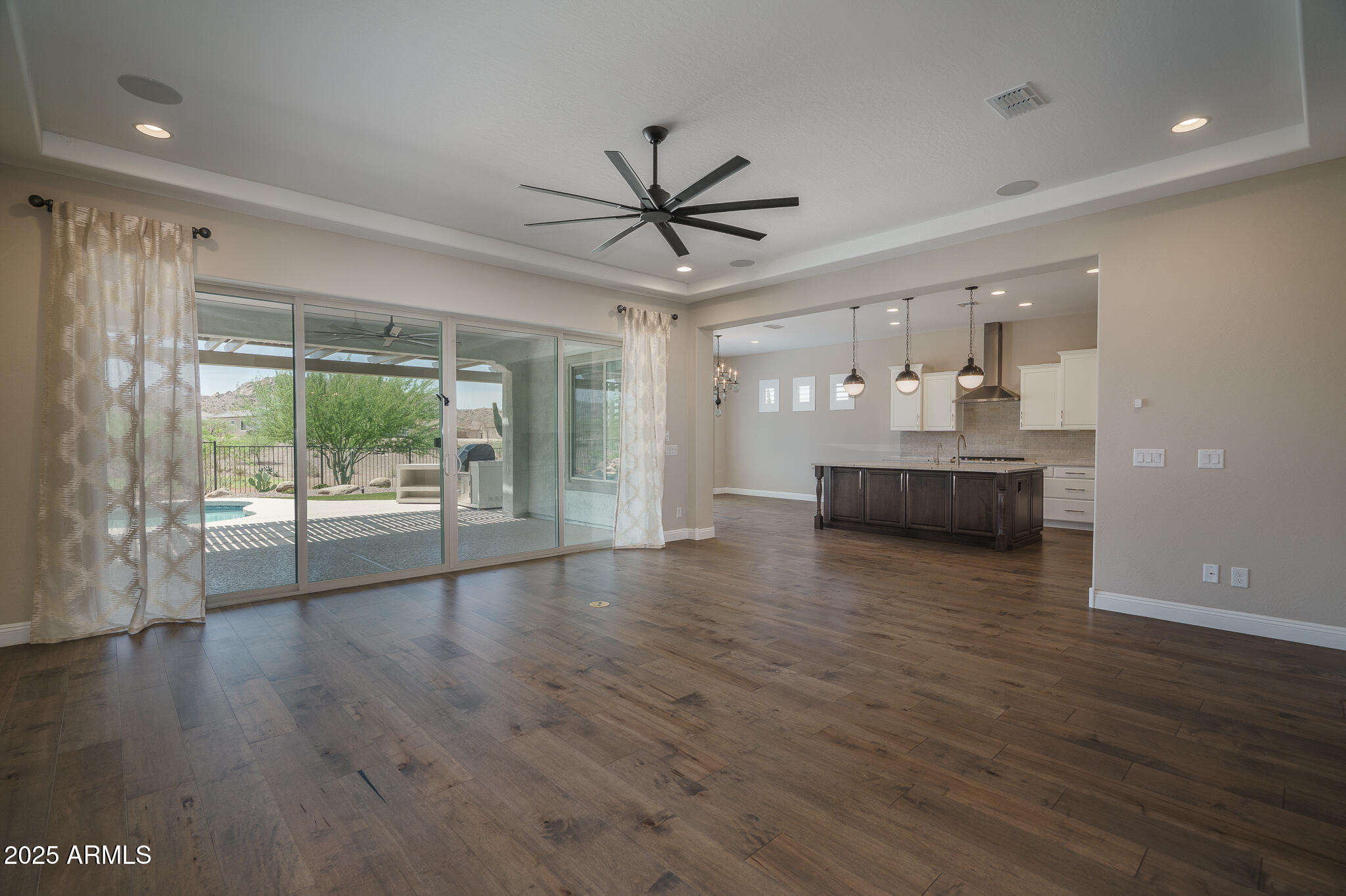 26673 W PONDEROSA Lane