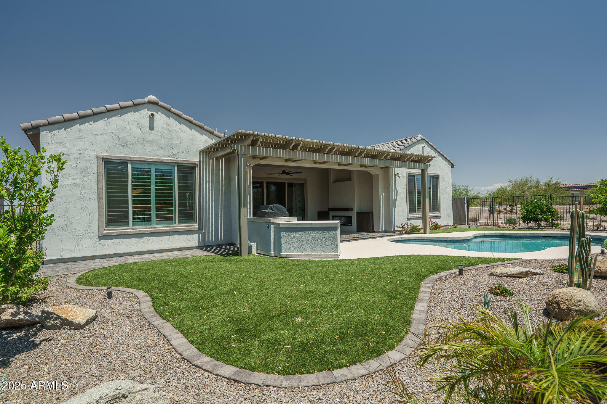 26673 W PONDEROSA Lane