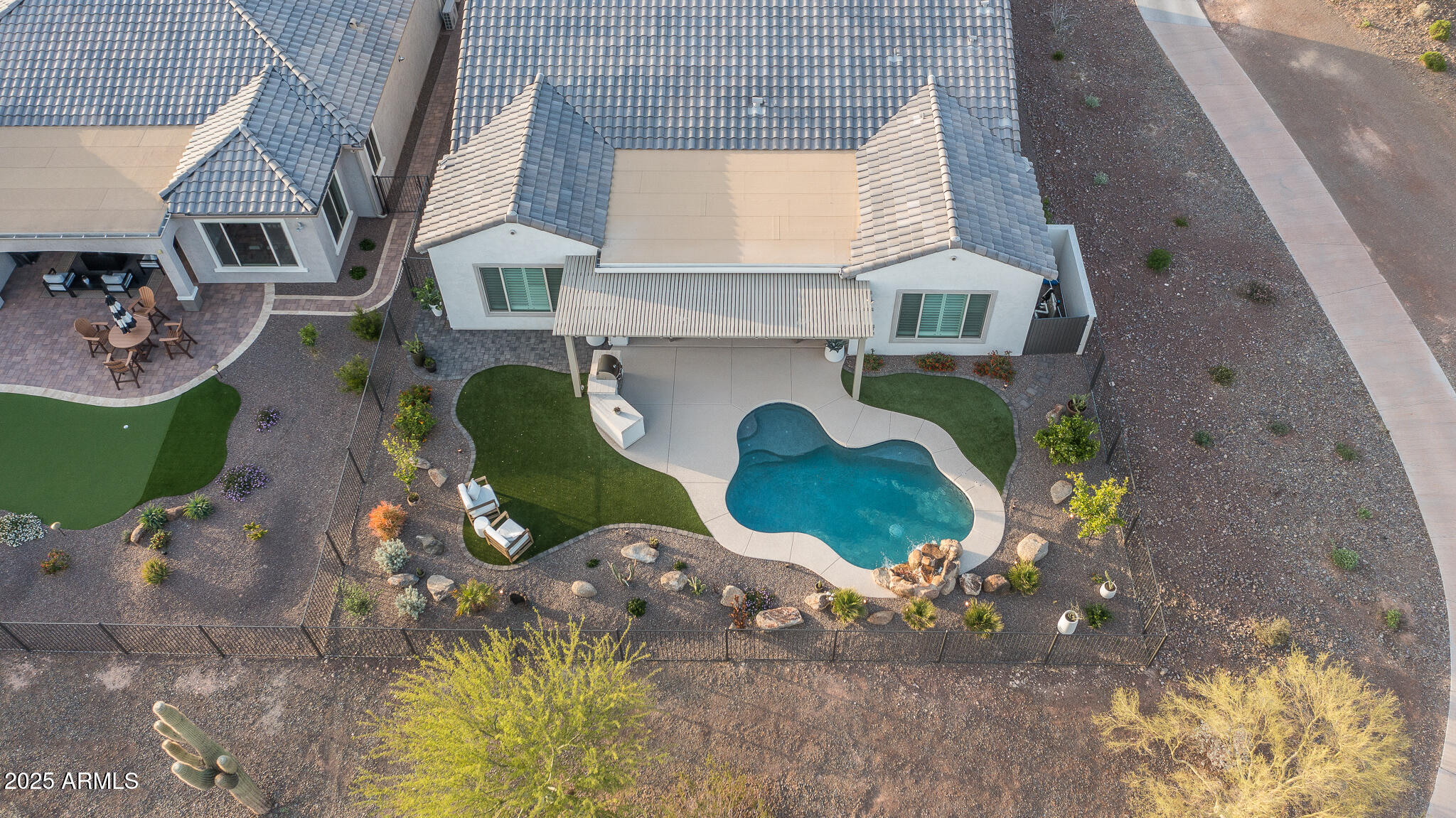 26673 W PONDEROSA Lane