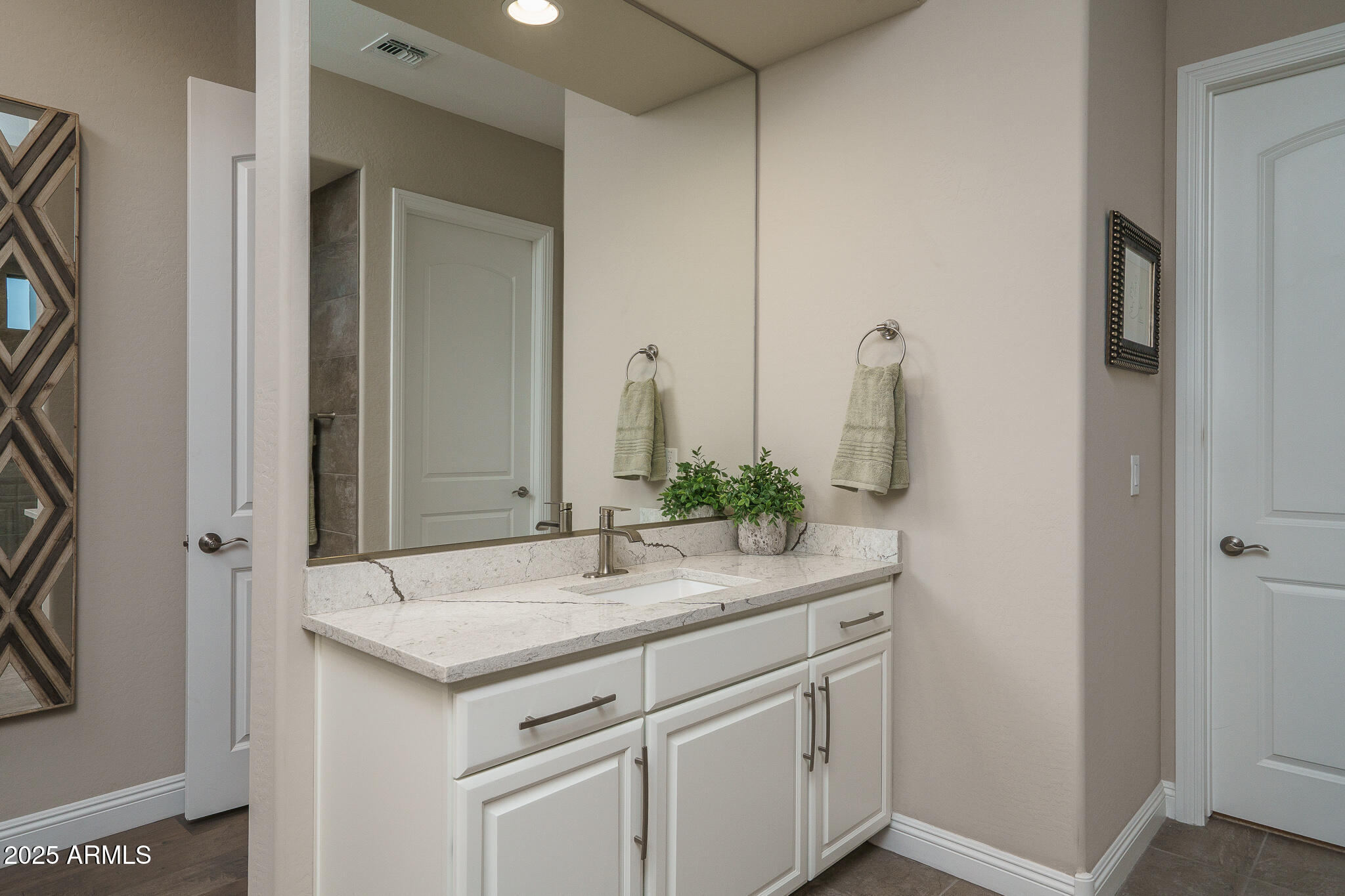 26673 W PONDEROSA Lane