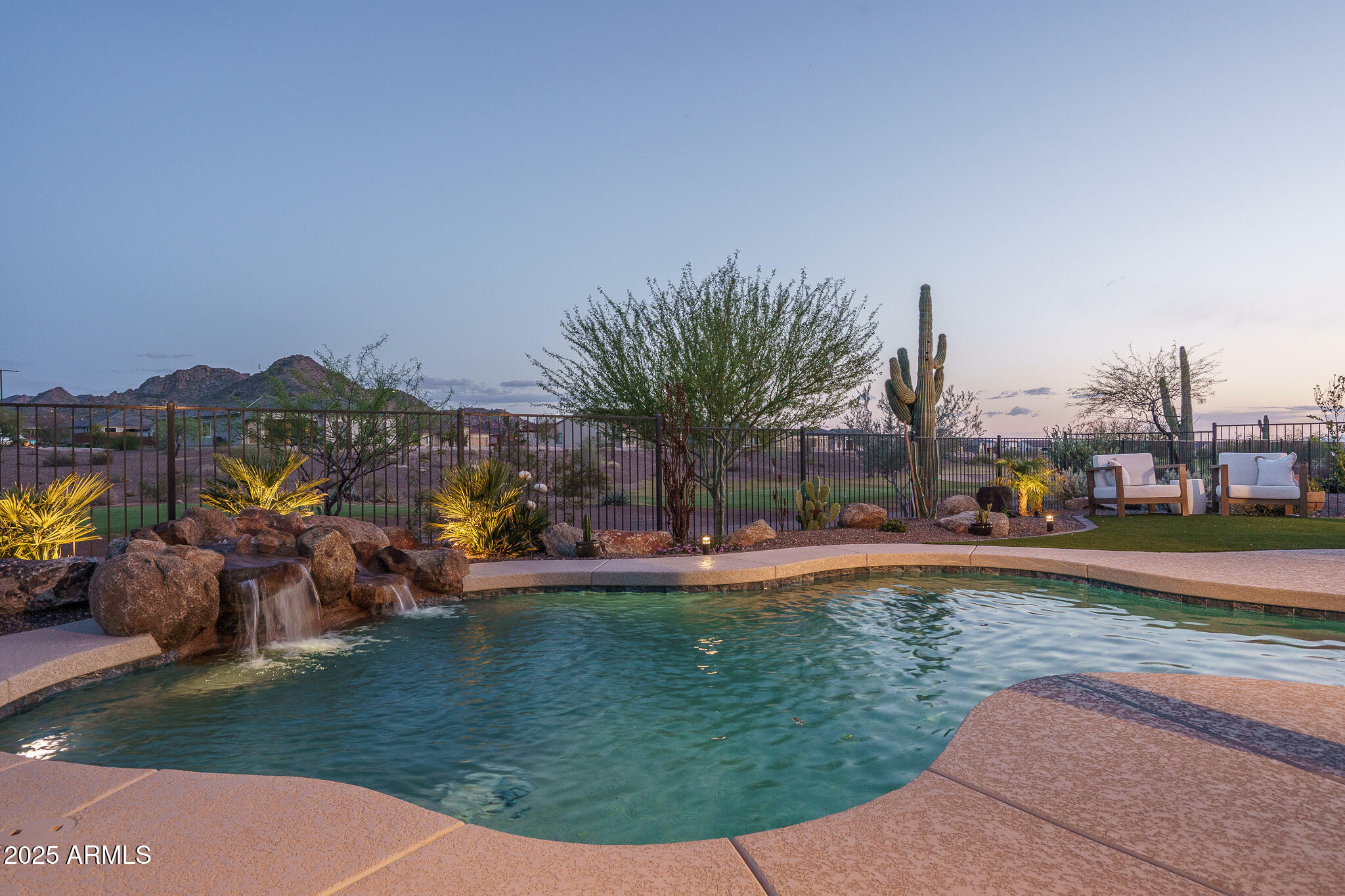 26673 W PONDEROSA Lane