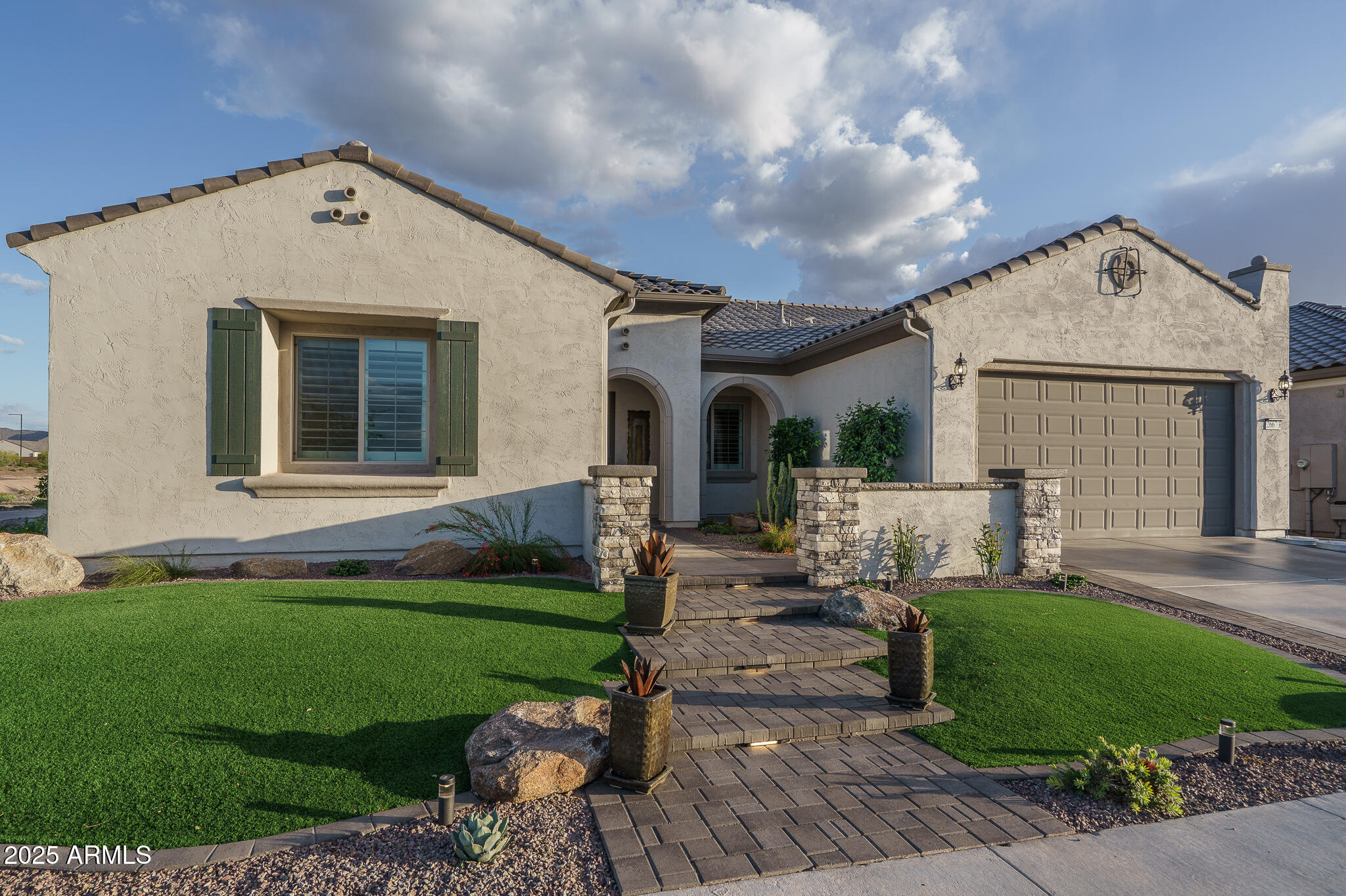 26673 W PONDEROSA Lane