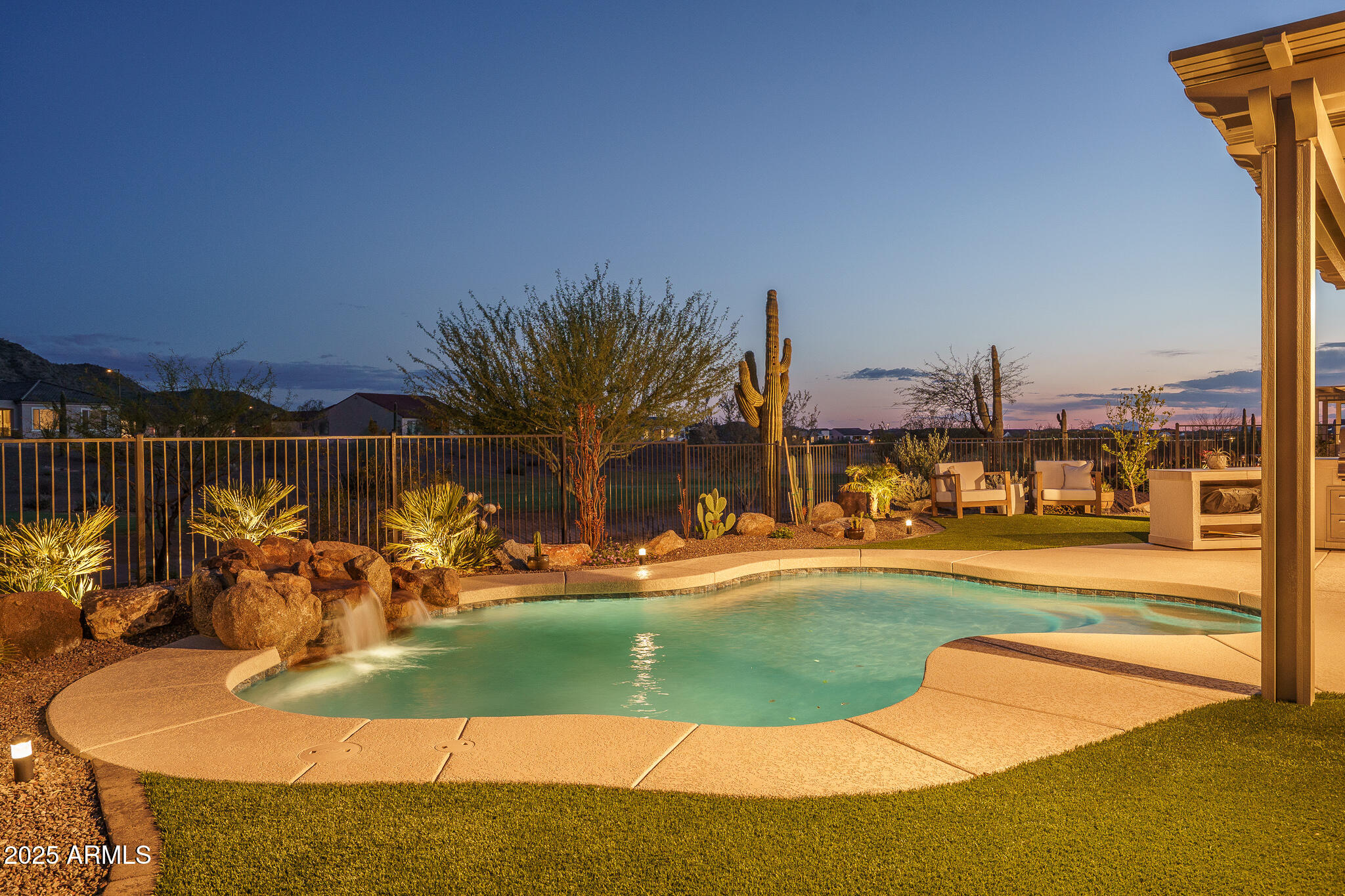 26673 W PONDEROSA Lane