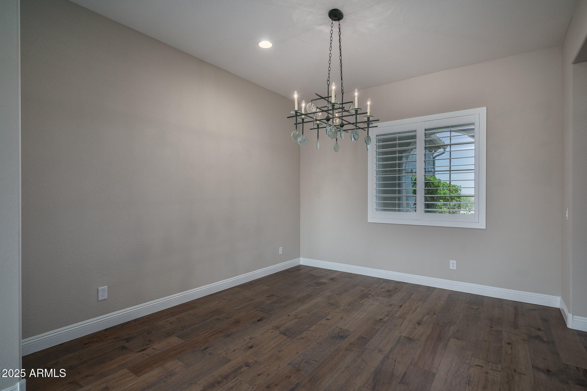 26673 W PONDEROSA Lane