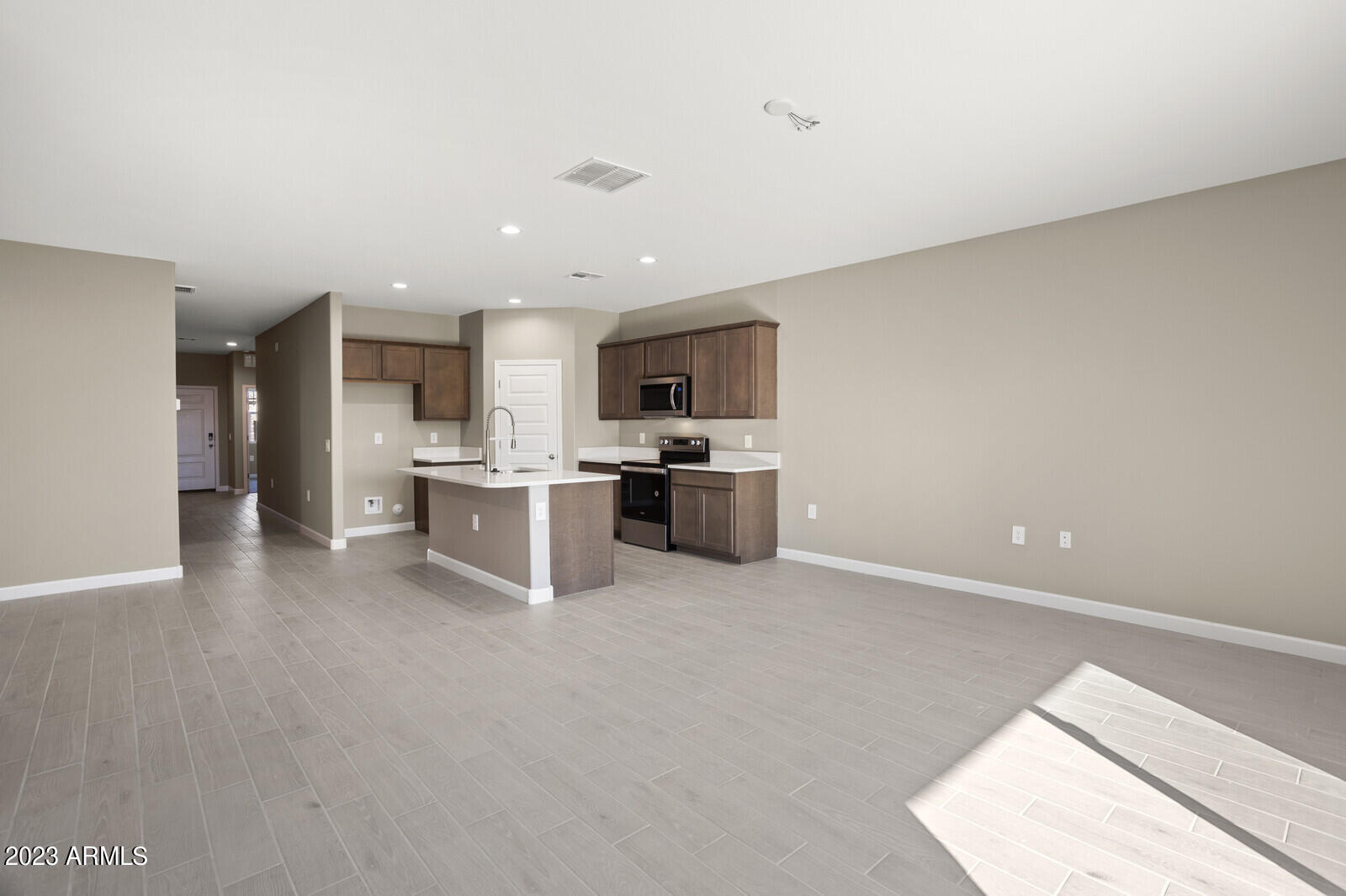 1423 S 239TH Drive