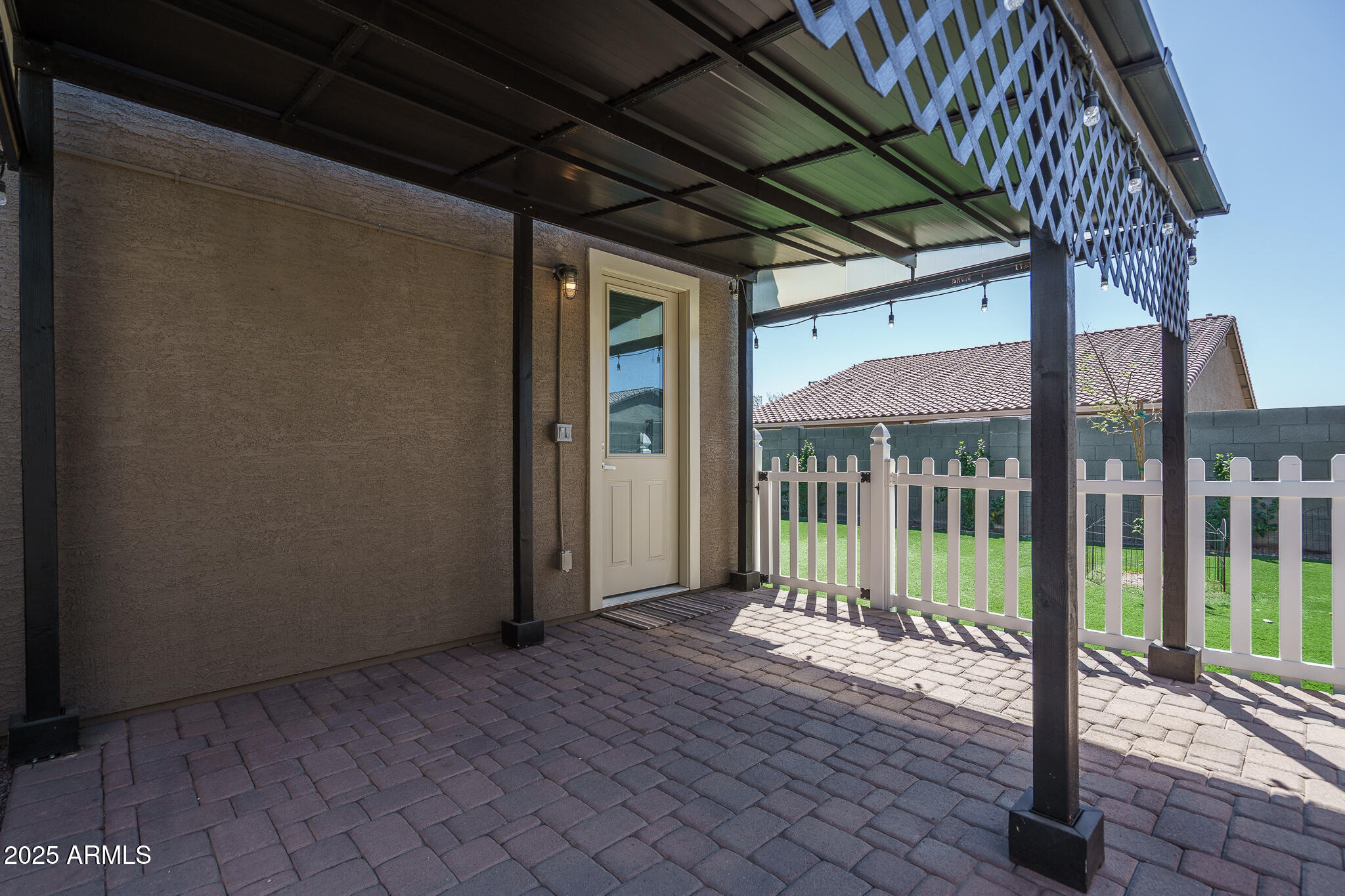 18731 W SAN JUAN Avenue