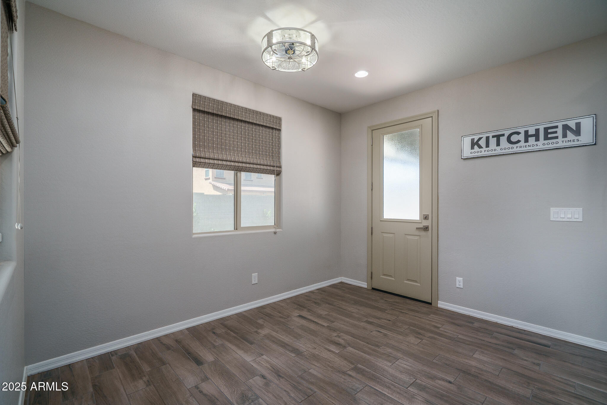 18731 W SAN JUAN Avenue