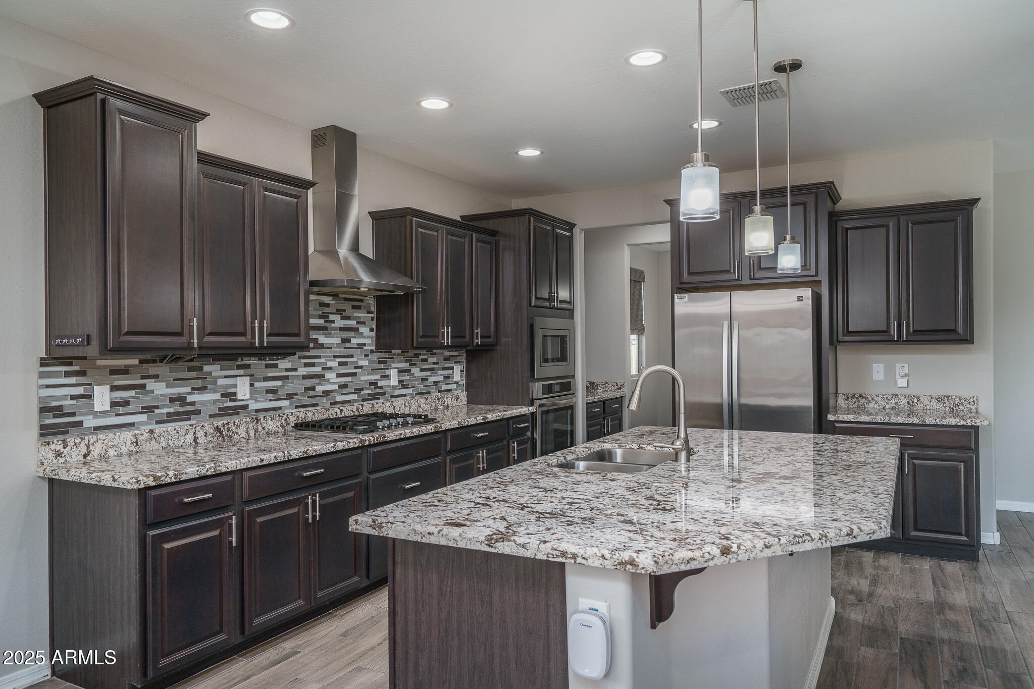 18731 W SAN JUAN Avenue