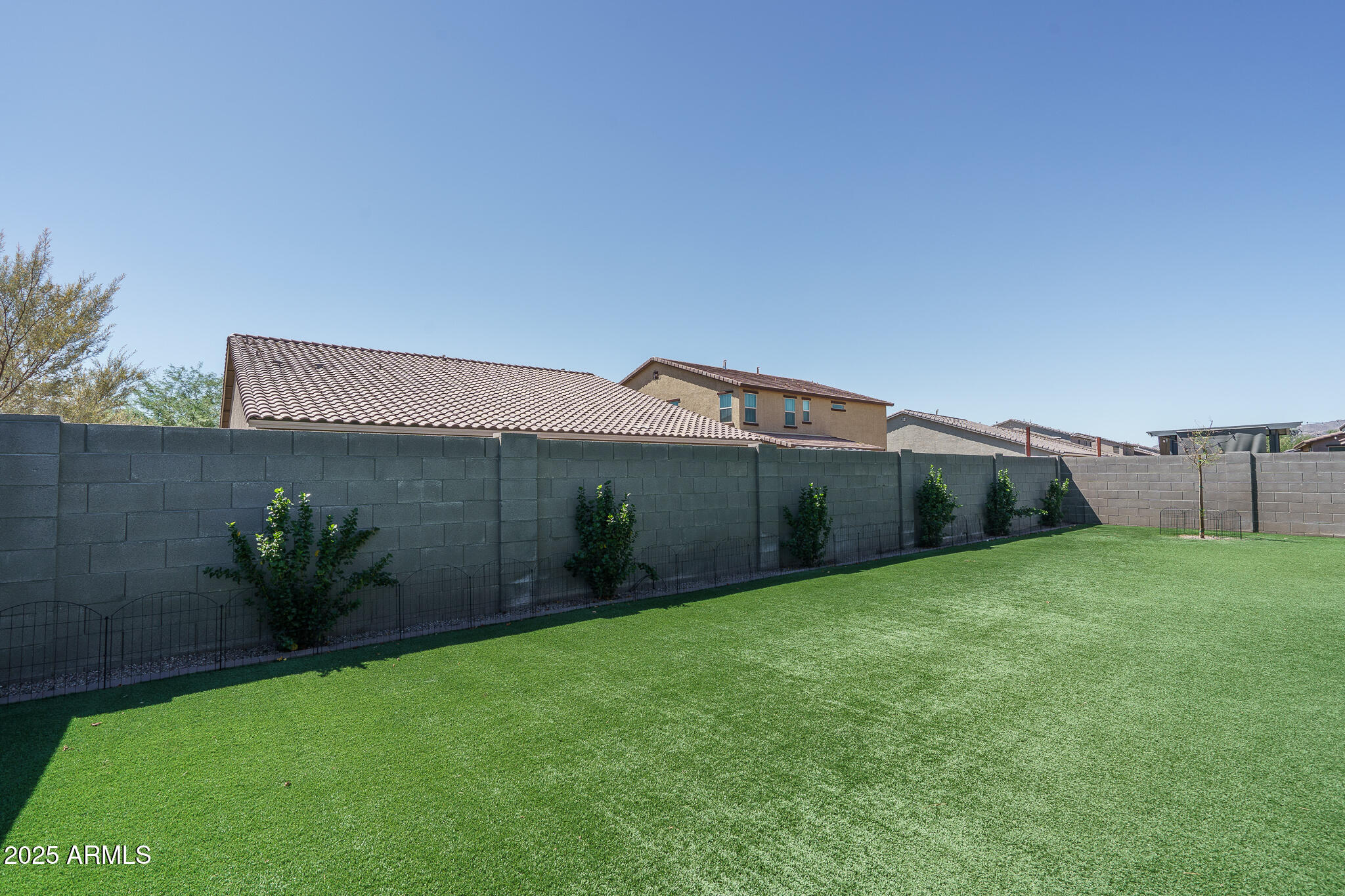 18731 W SAN JUAN Avenue