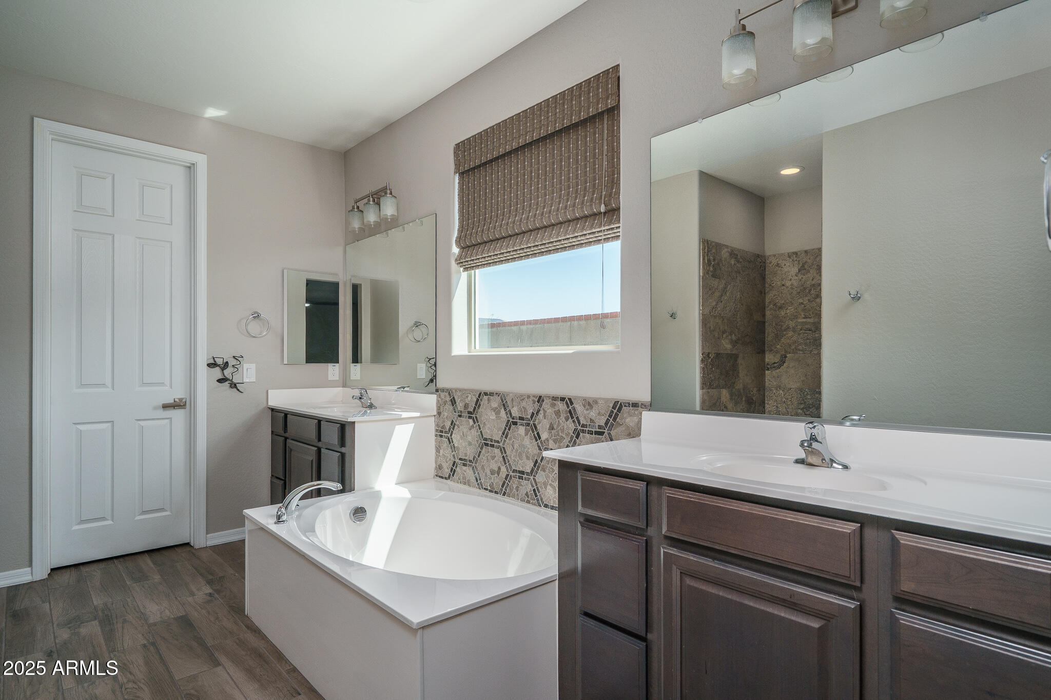 18731 W SAN JUAN Avenue