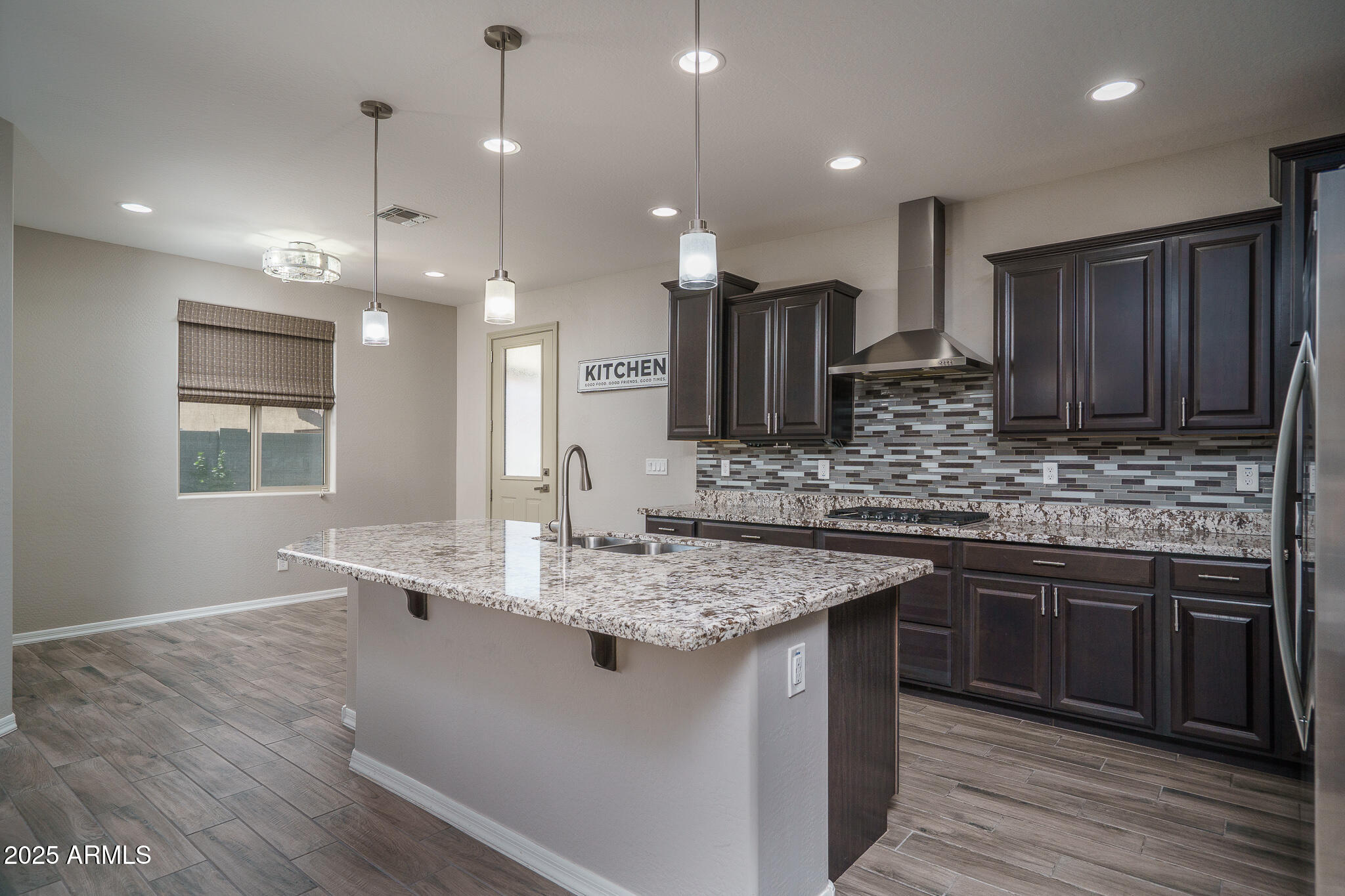 18731 W SAN JUAN Avenue