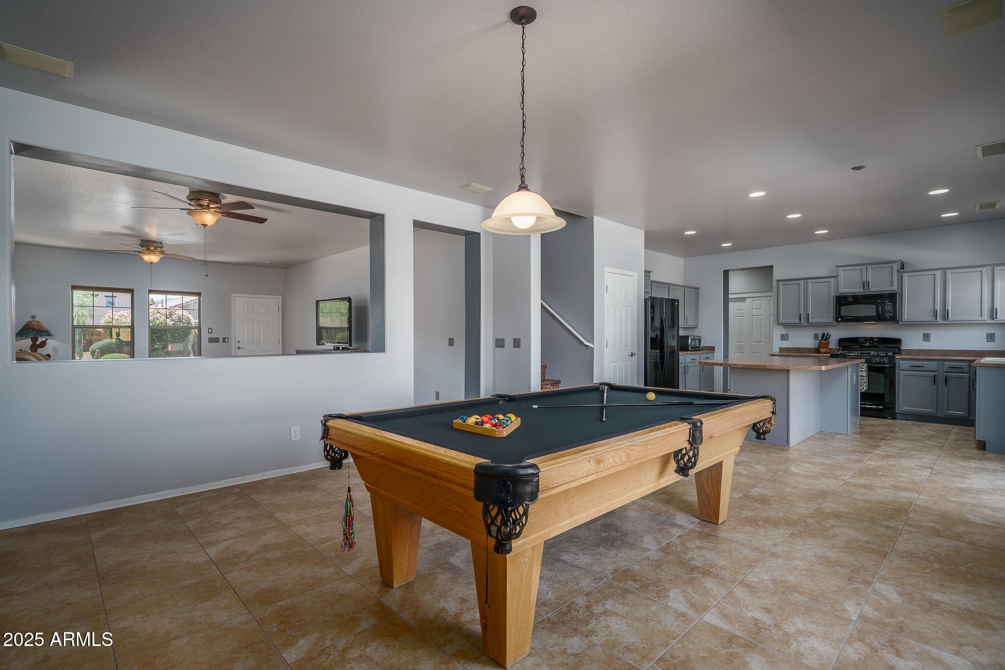 26062 W POTTER Drive