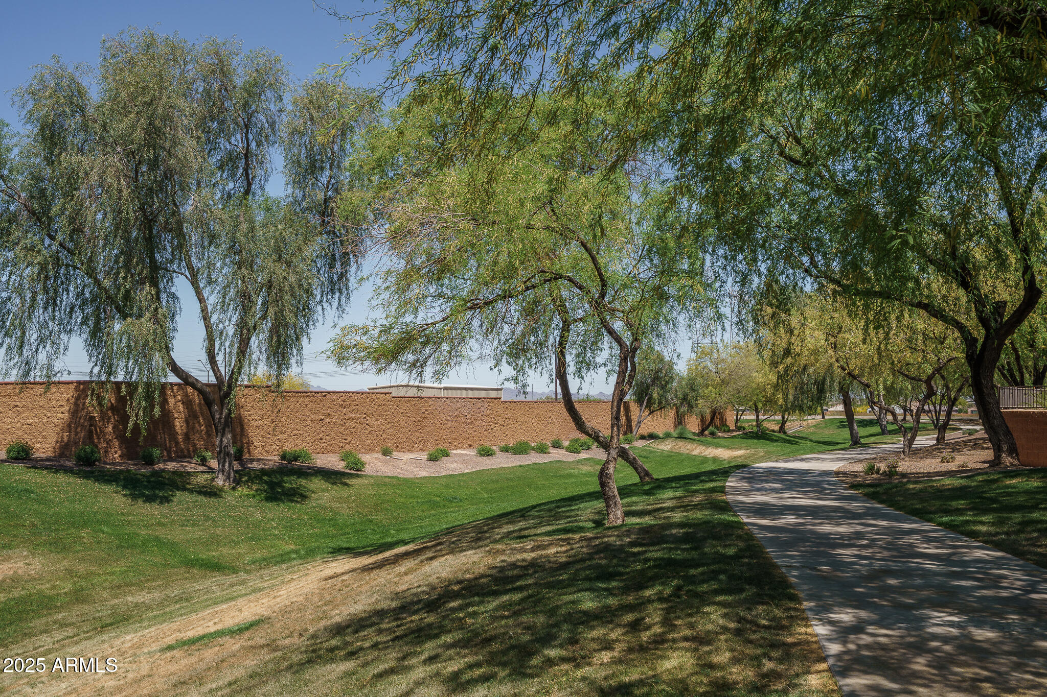 26062 W POTTER Drive