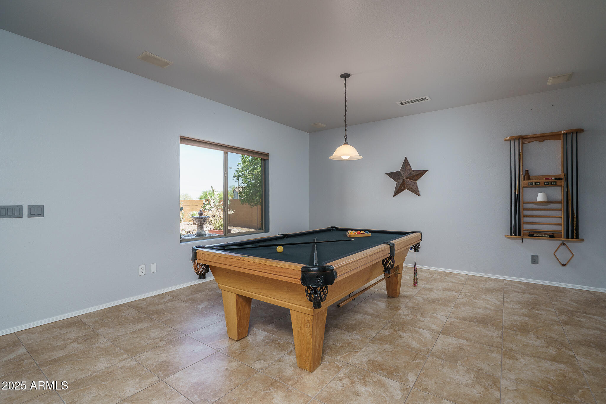 26062 W POTTER Drive