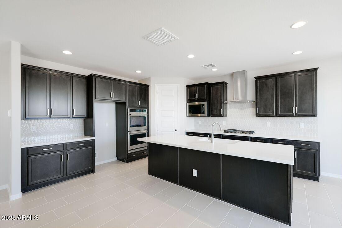 17118 W HACKAMORE Drive