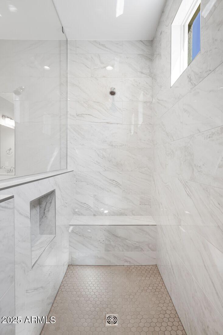 17118 W HACKAMORE Drive