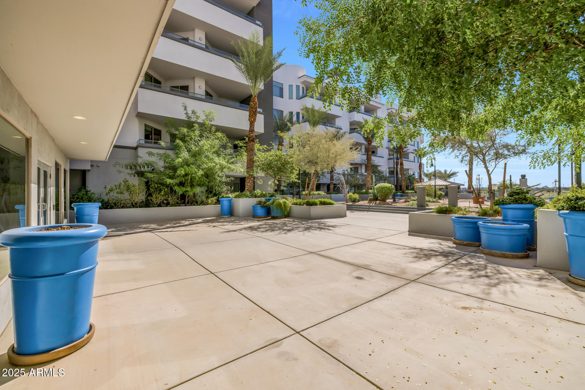 945 E PLAYA DEL NORTE Drive, 1022