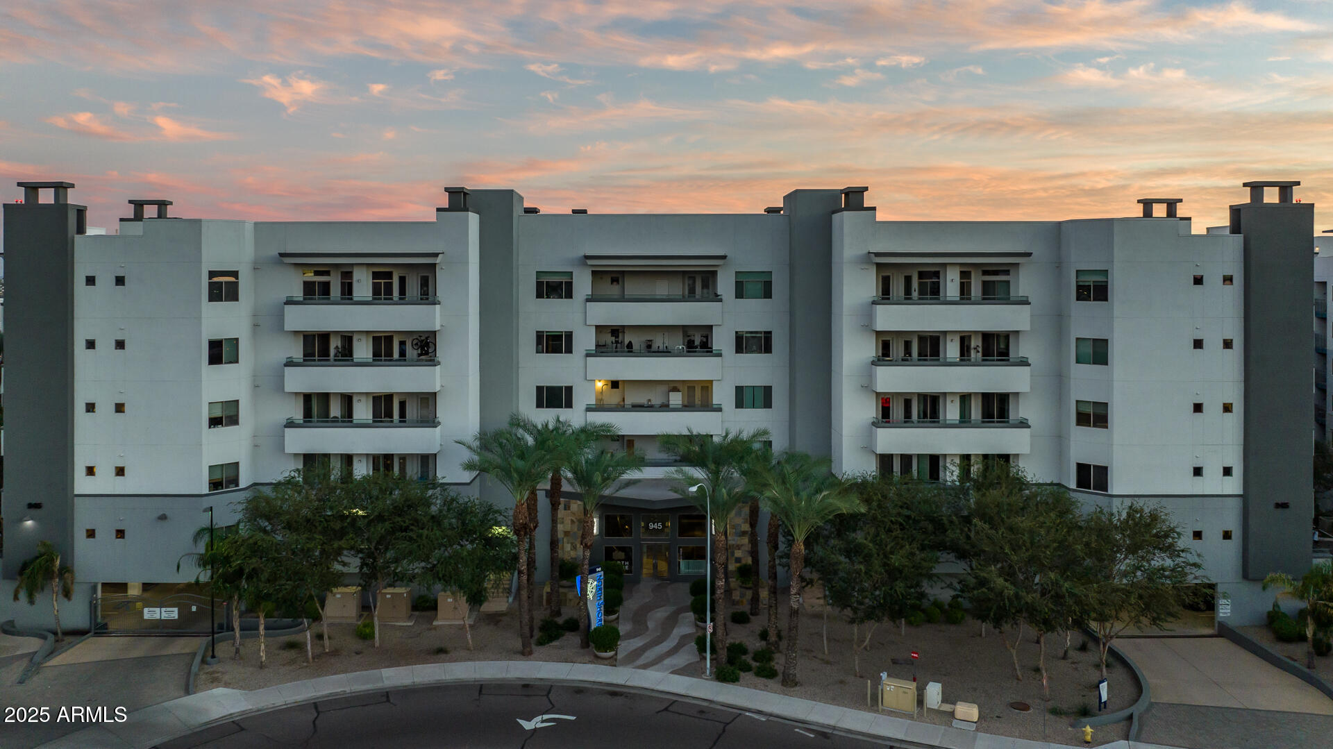 945 E PLAYA DEL NORTE Drive, 1022