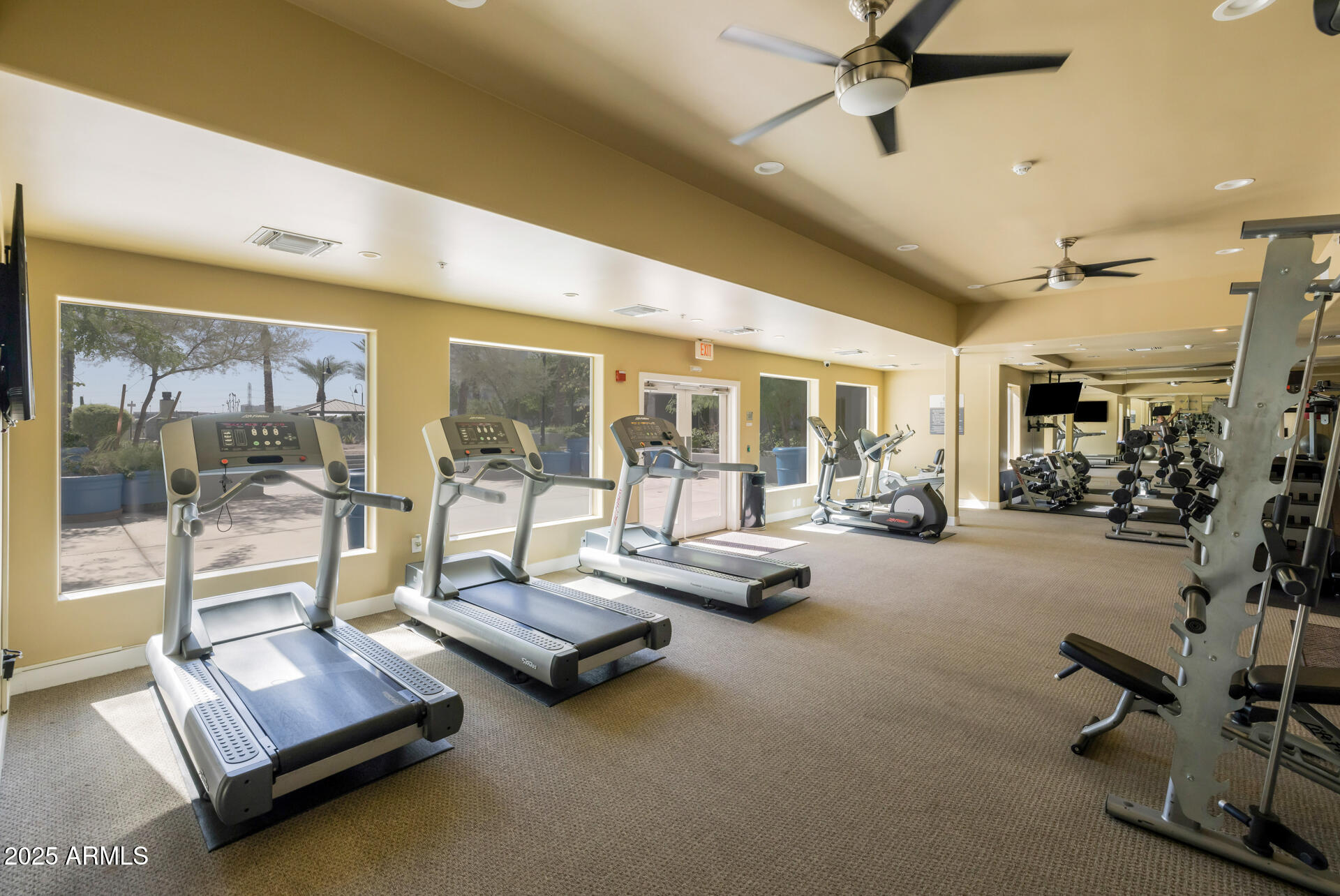 945 E PLAYA DEL NORTE Drive, 1022