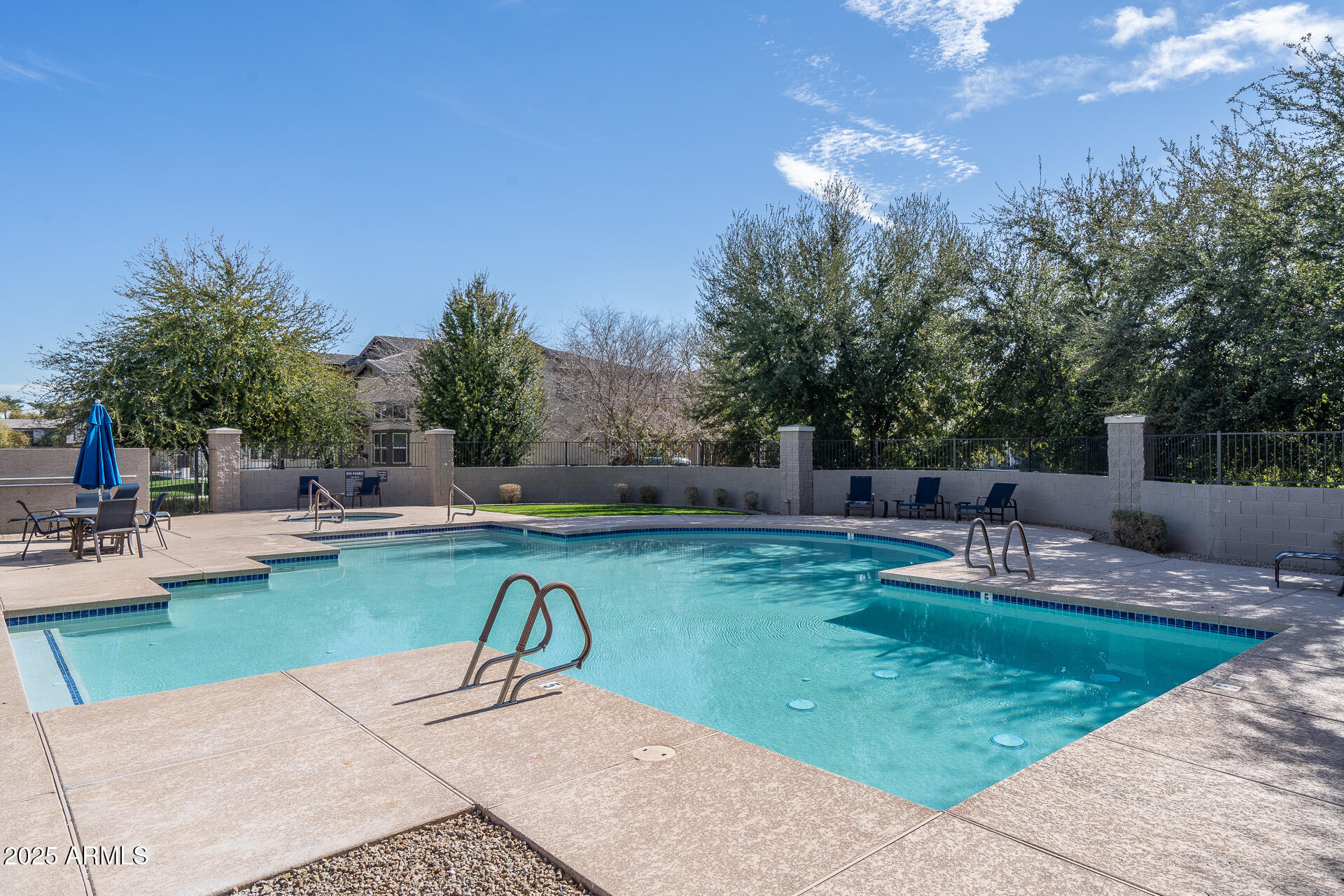 14870 W ENCANTO Boulevard, 2123